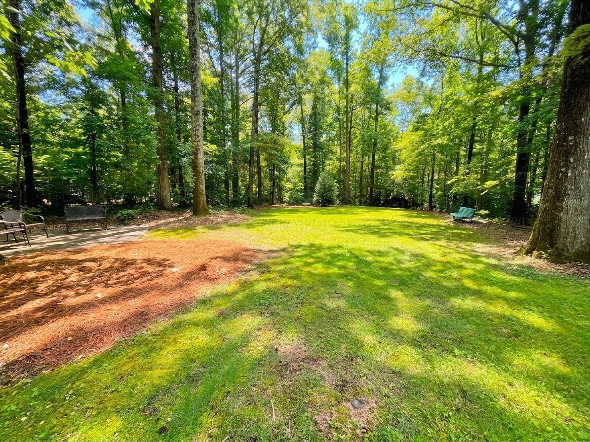 601 GLEN OAKS Cir