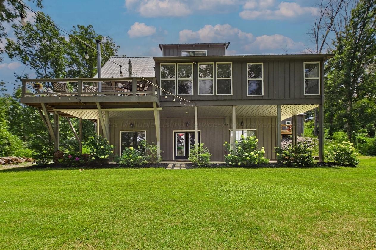 1083 COUNTY ROAD 3908
