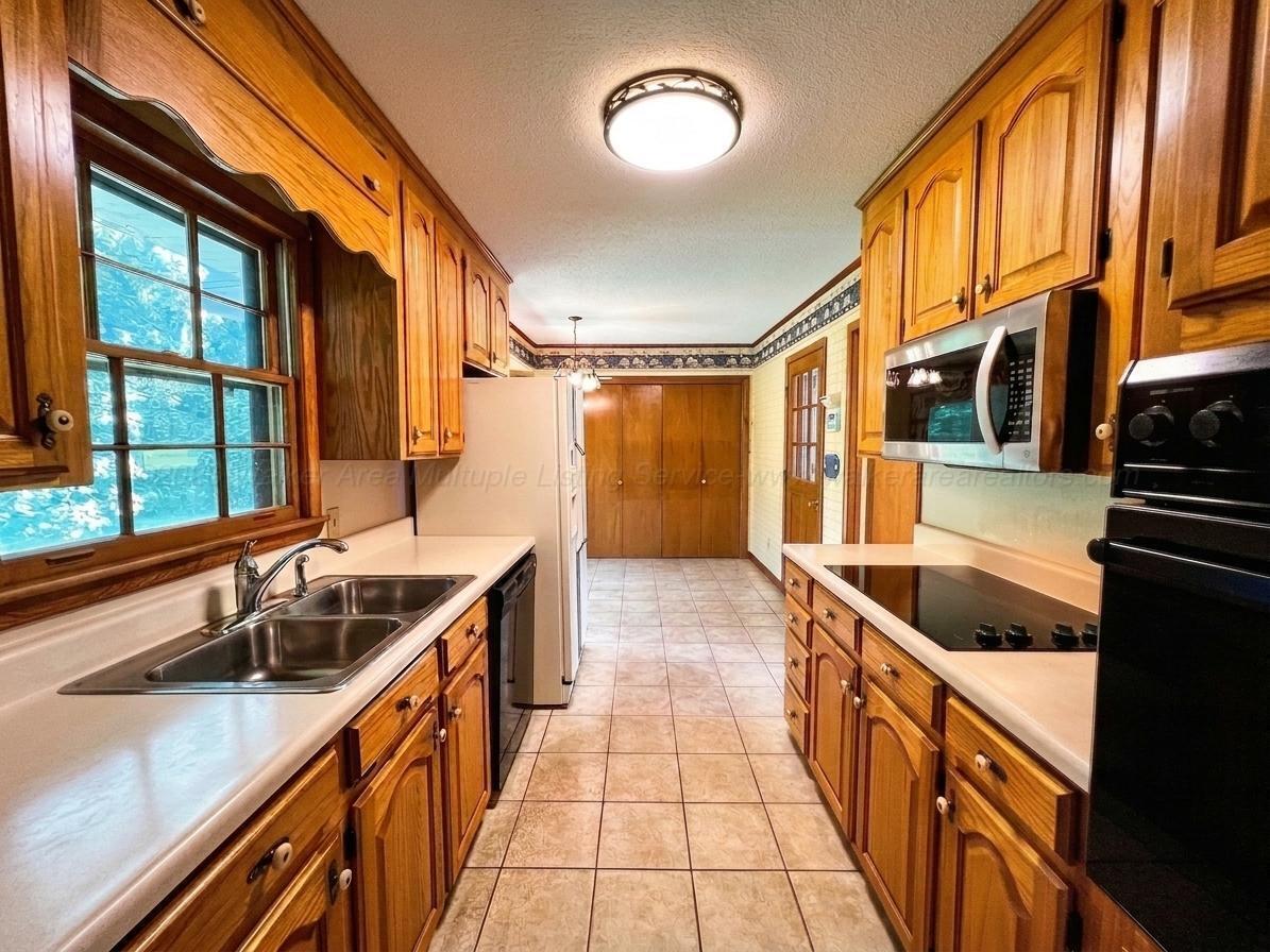 107 CHEROKEE Dr