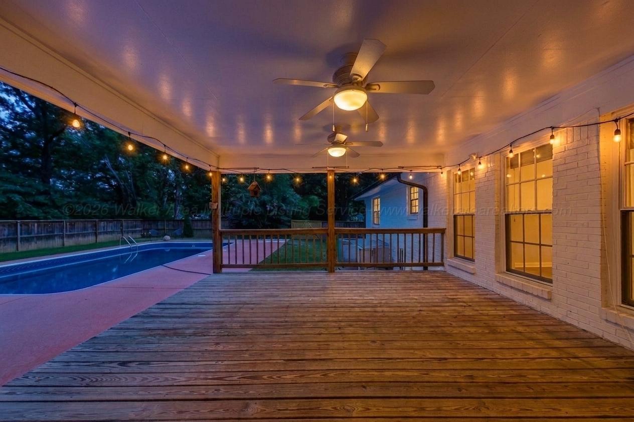 301 CHEROKEE Cir