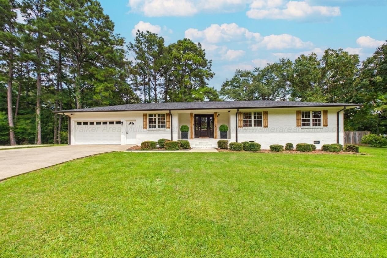 301 CHEROKEE Cir