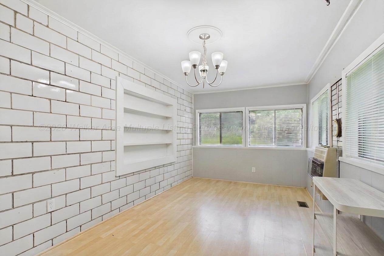109 SARGENT Rd