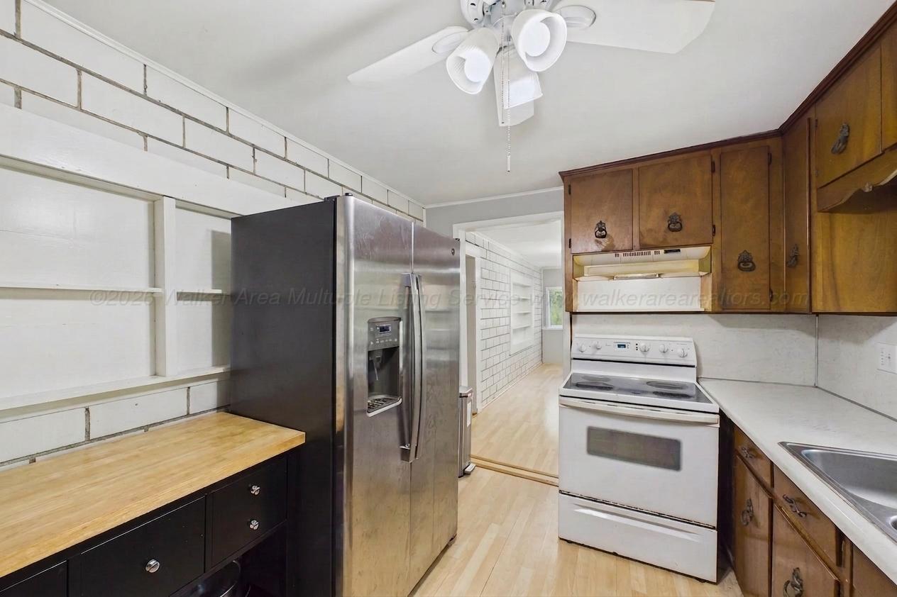 109 SARGENT Rd