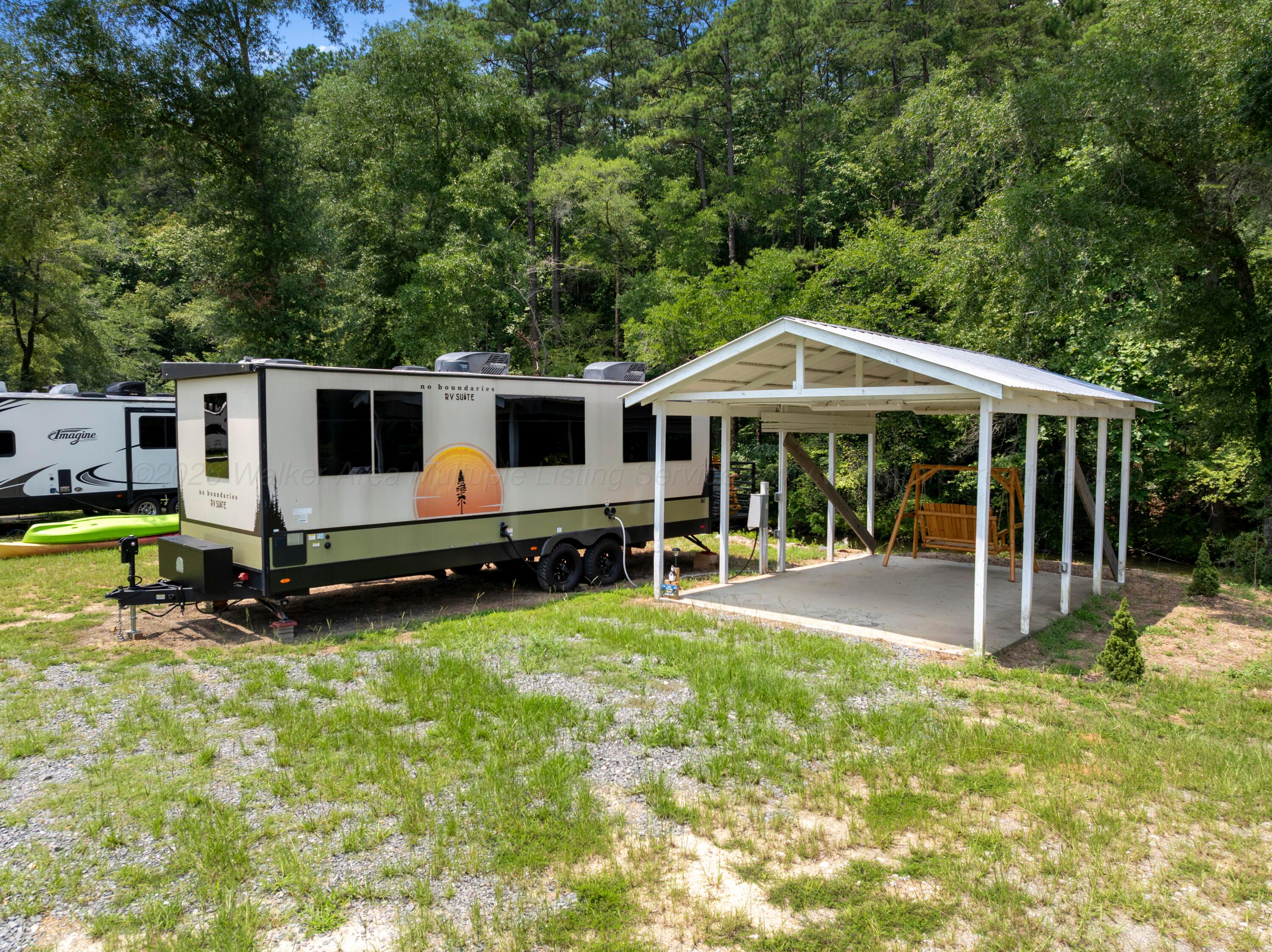 241 BLUEGRASS Ln