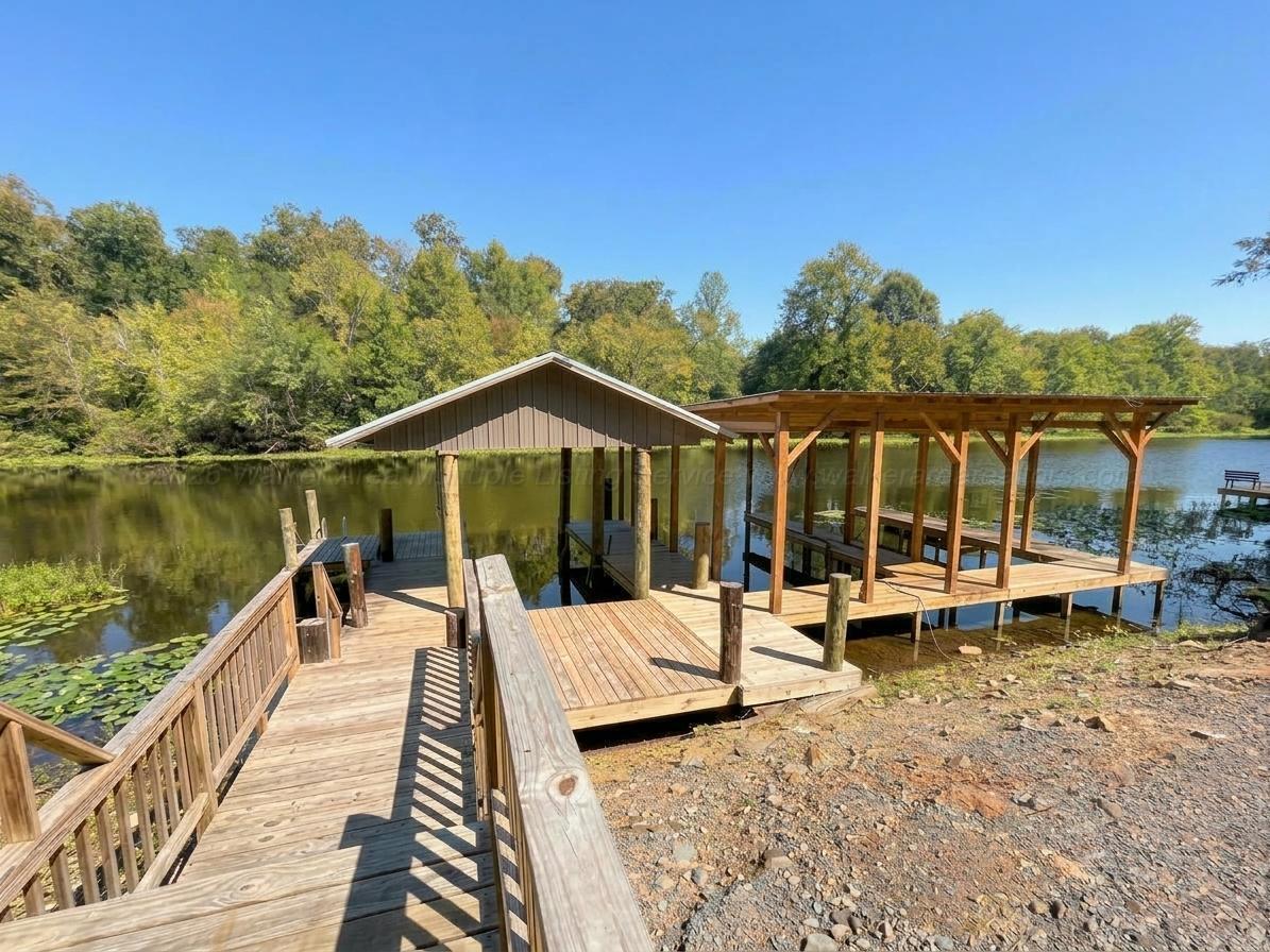 376 GROSS Rd