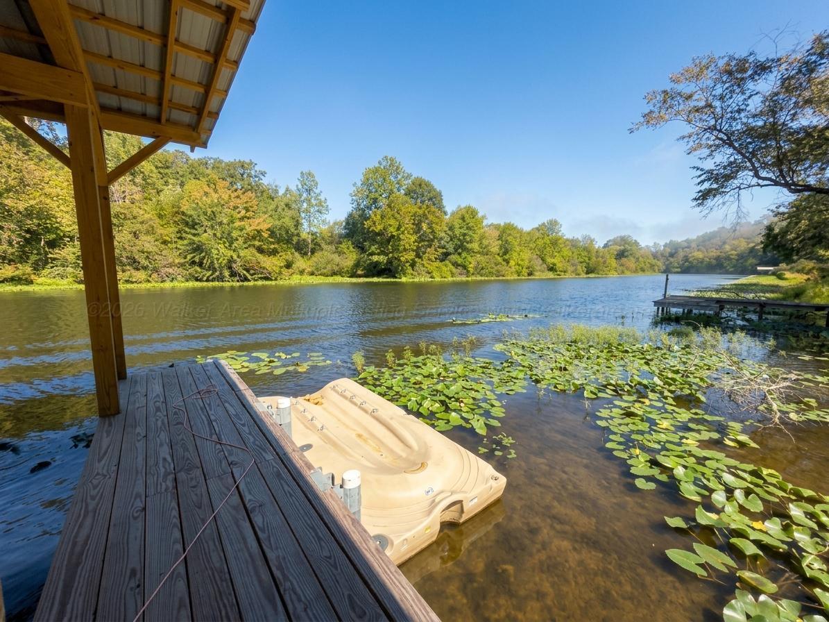 376 GROSS Rd