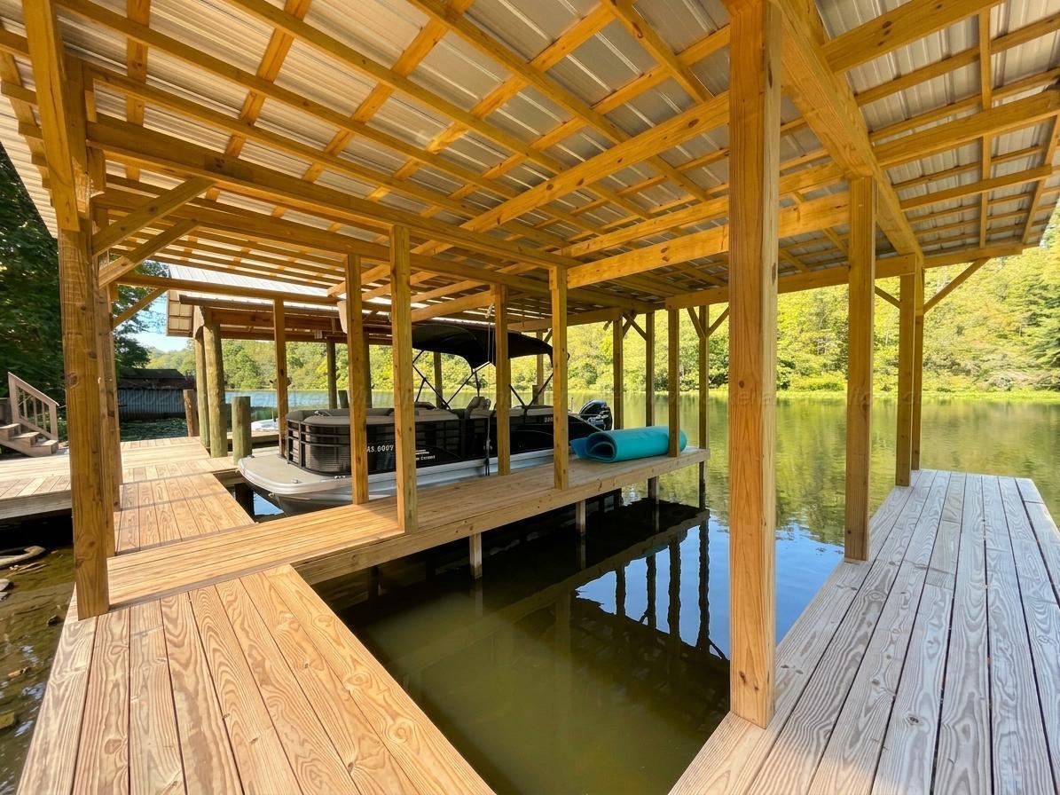 376 GROSS Rd