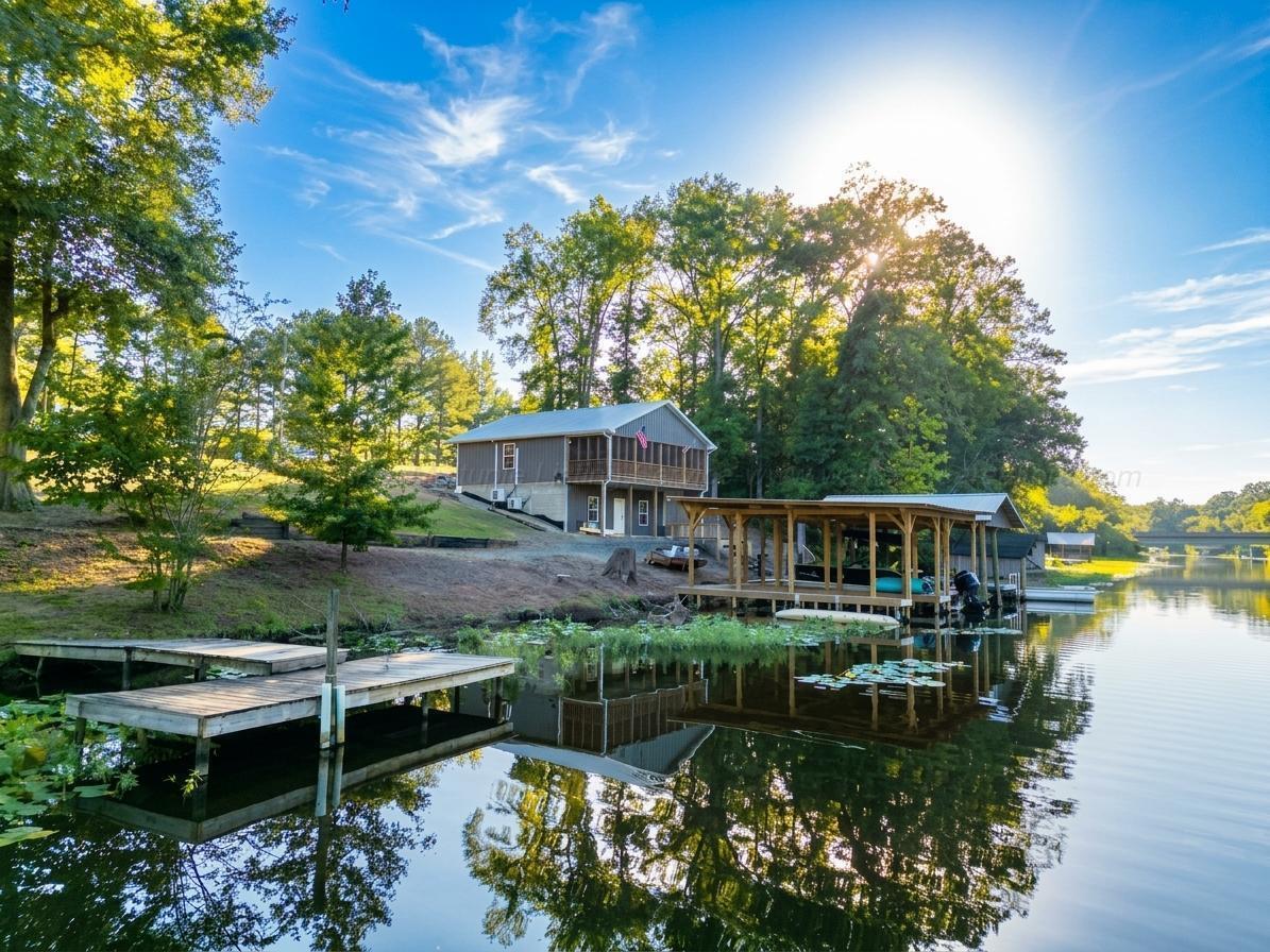 376 GROSS Rd