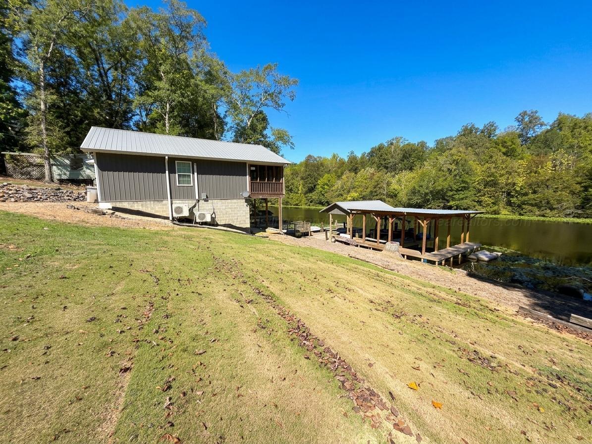 376 GROSS Rd