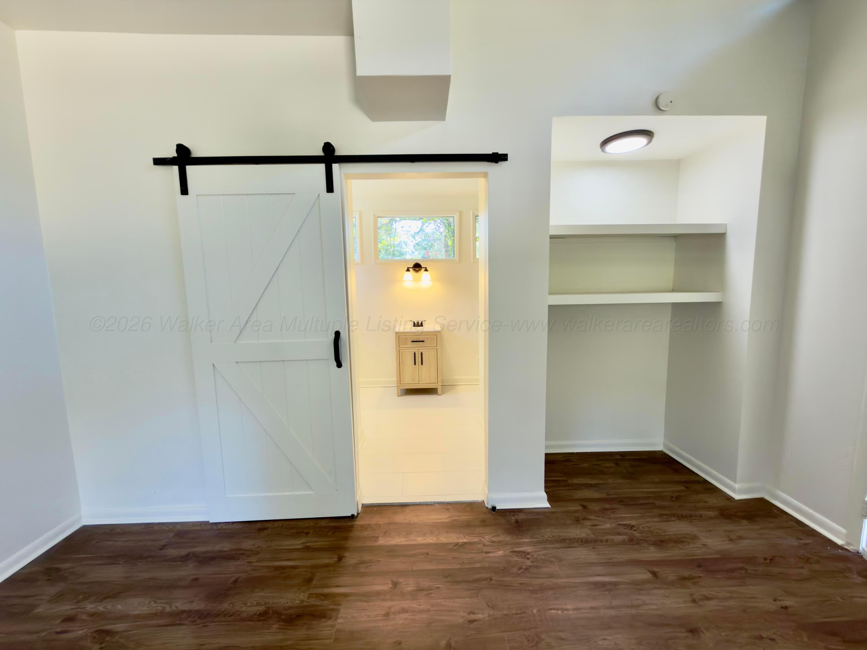 541 CURRY Hwy