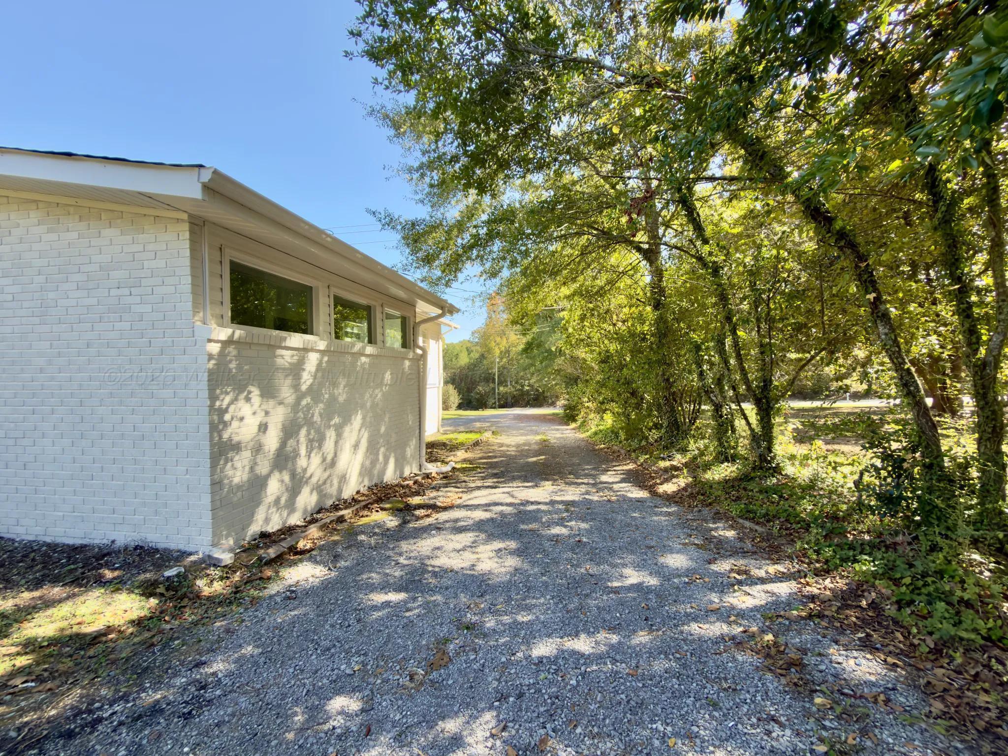 541 CURRY Hwy