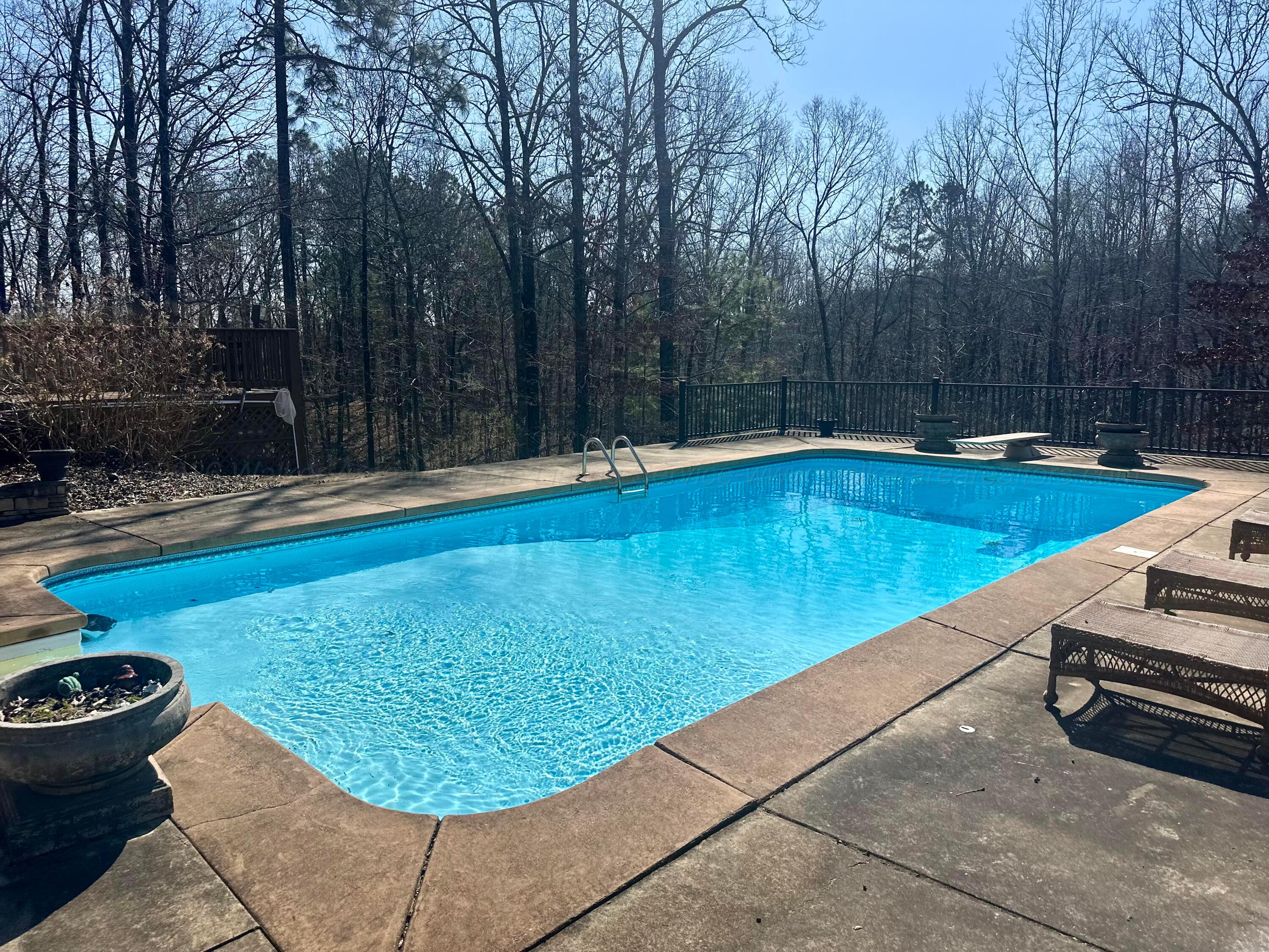 2292 TOMMY ROBINSON Rd