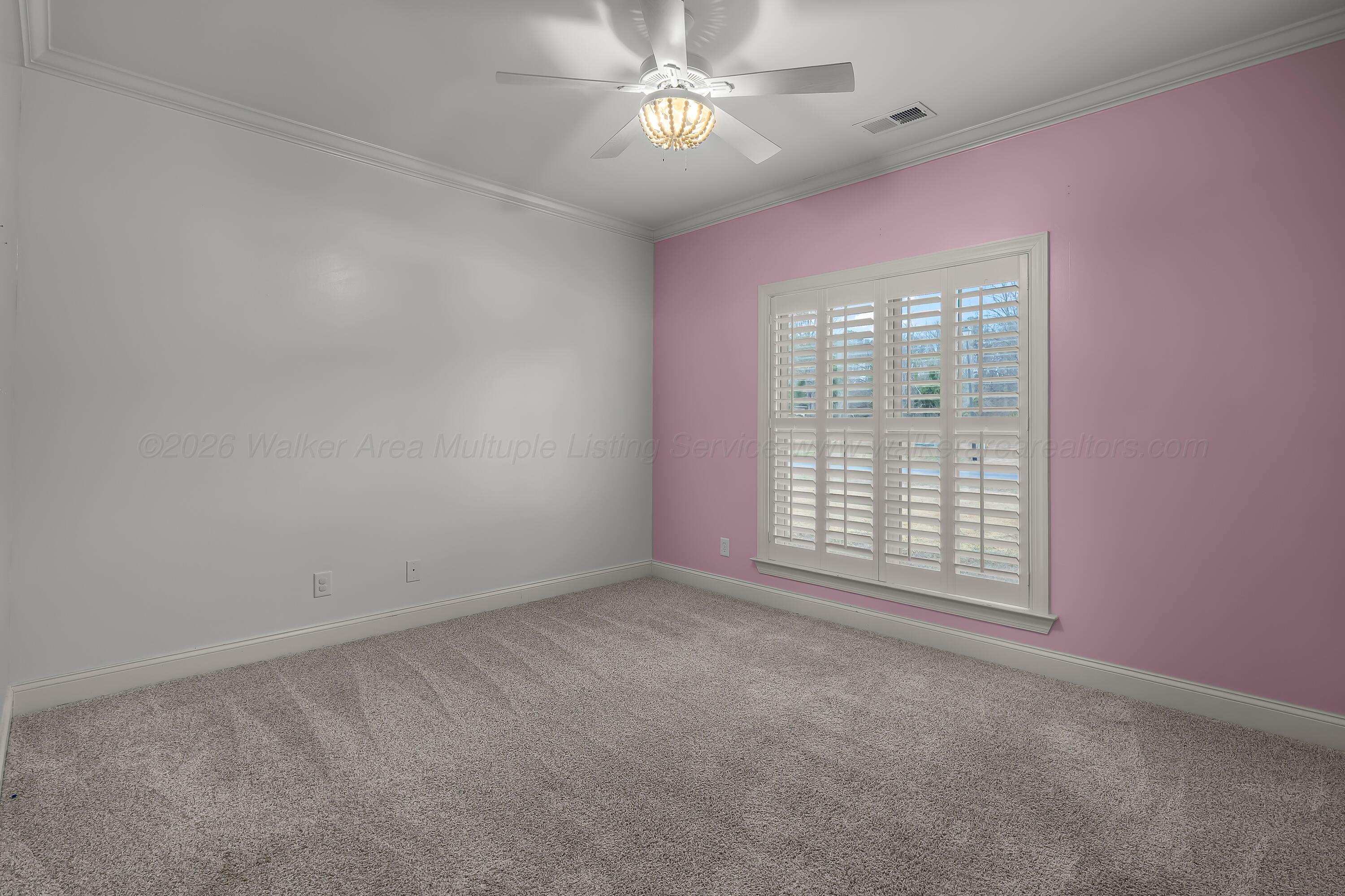 104 MEADOW Way