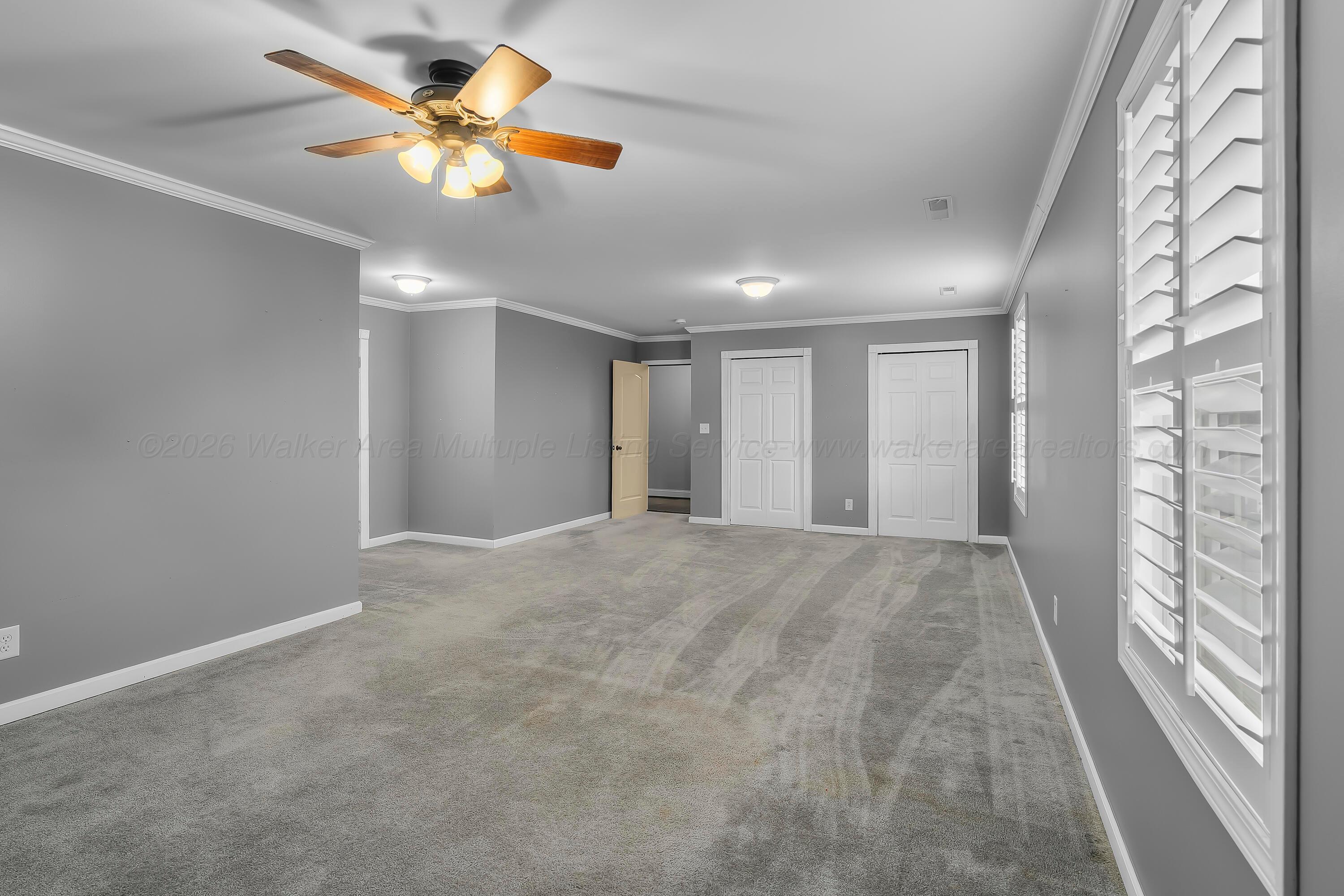 104 MEADOW Way