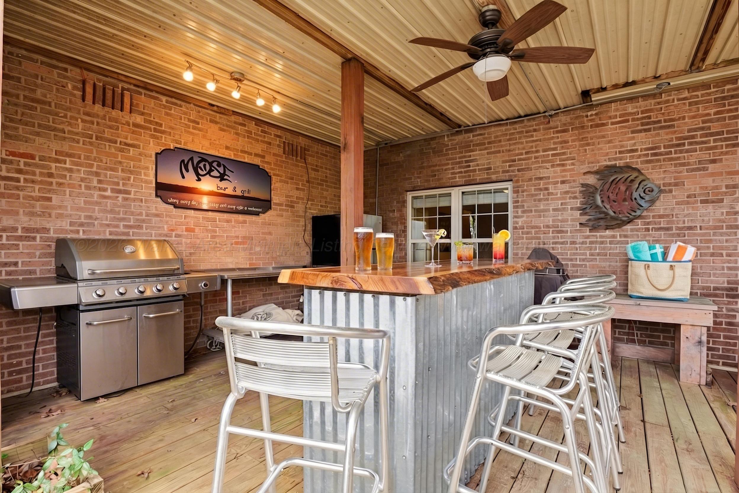 553 SOUTH POINTE Dr
