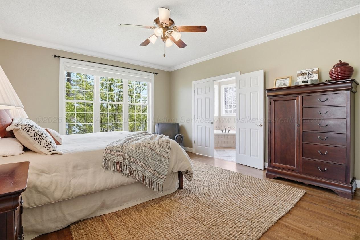 553 SOUTH POINTE Dr