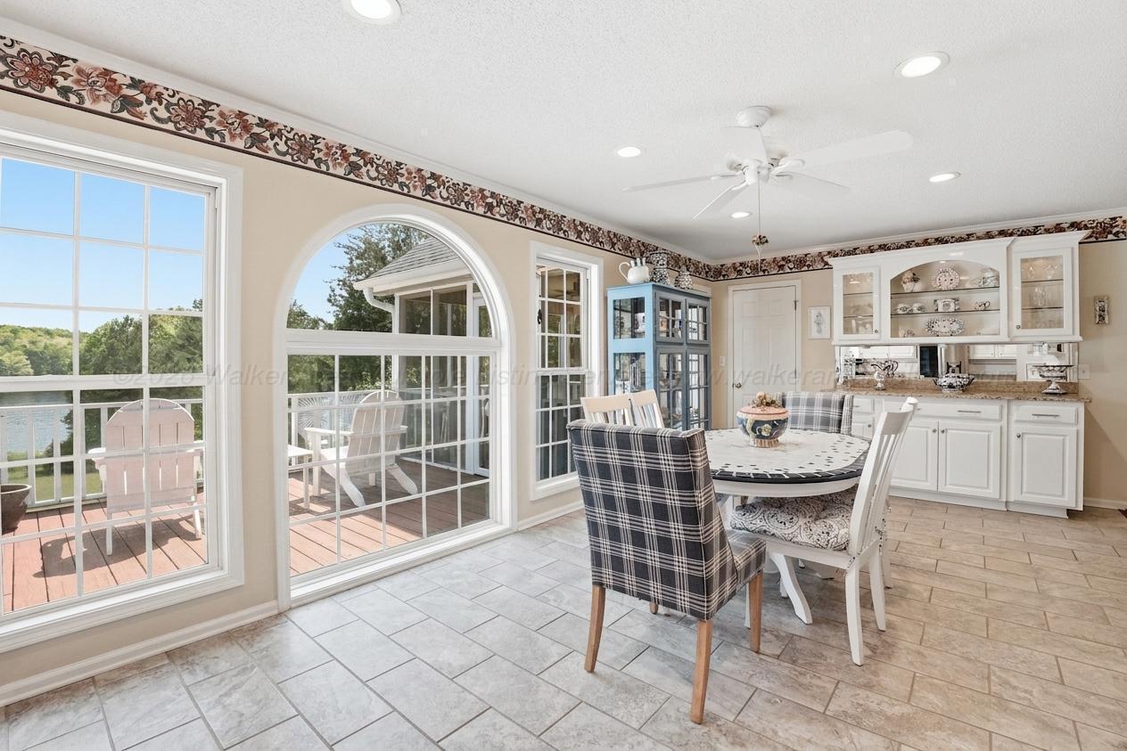36 MCCOY POINTE Dr