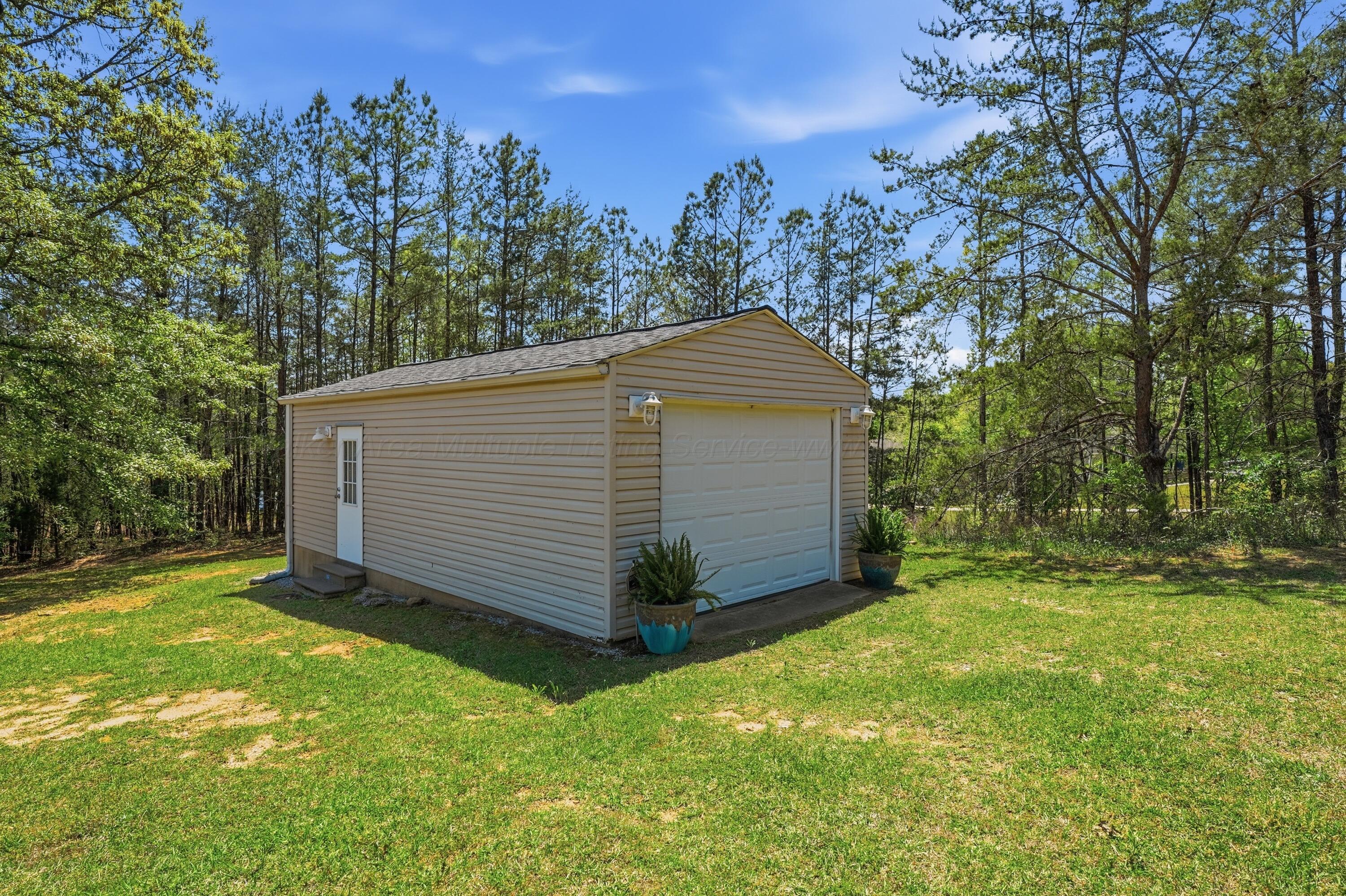 36 MCCOY POINTE Dr