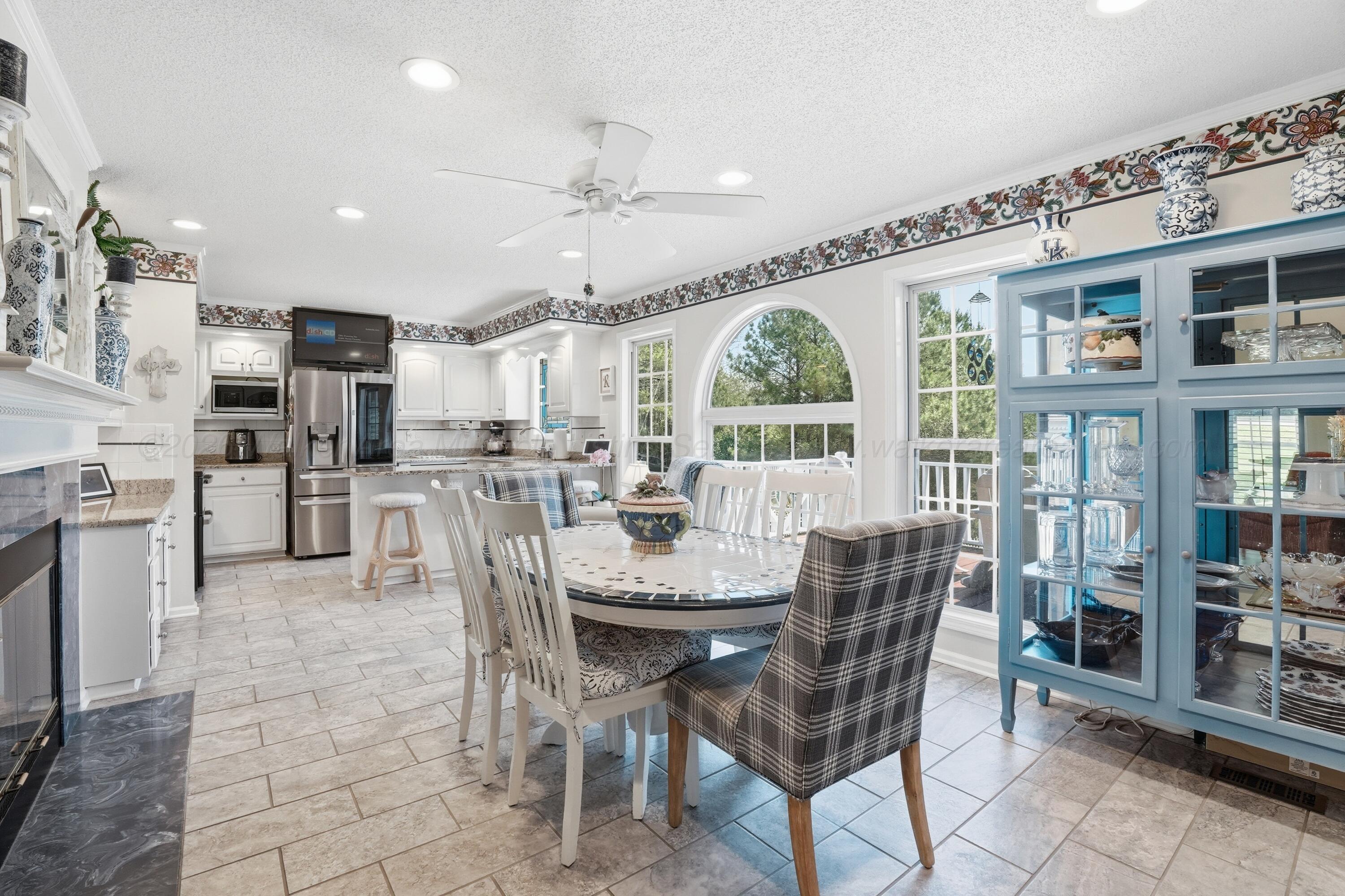 36 MCCOY POINTE Dr