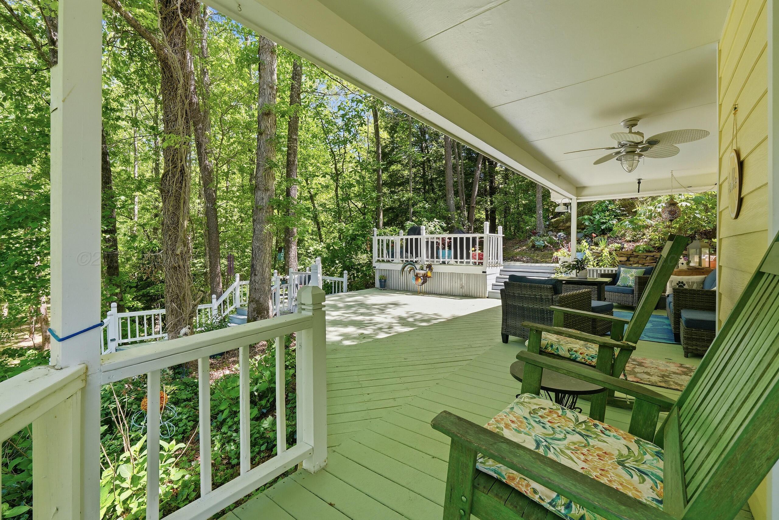 979 COUNTY ROAD 55