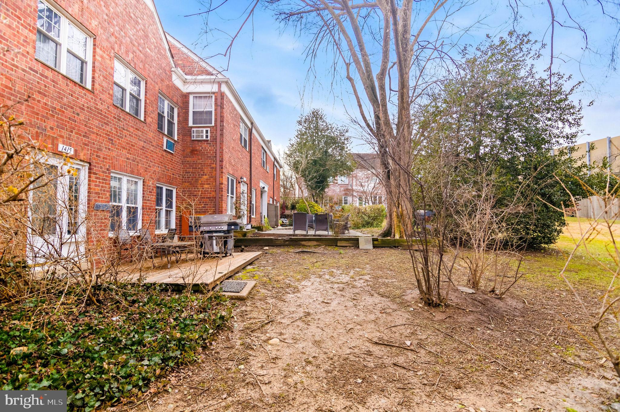 1415 MARTHA CUSTIS DRIVE