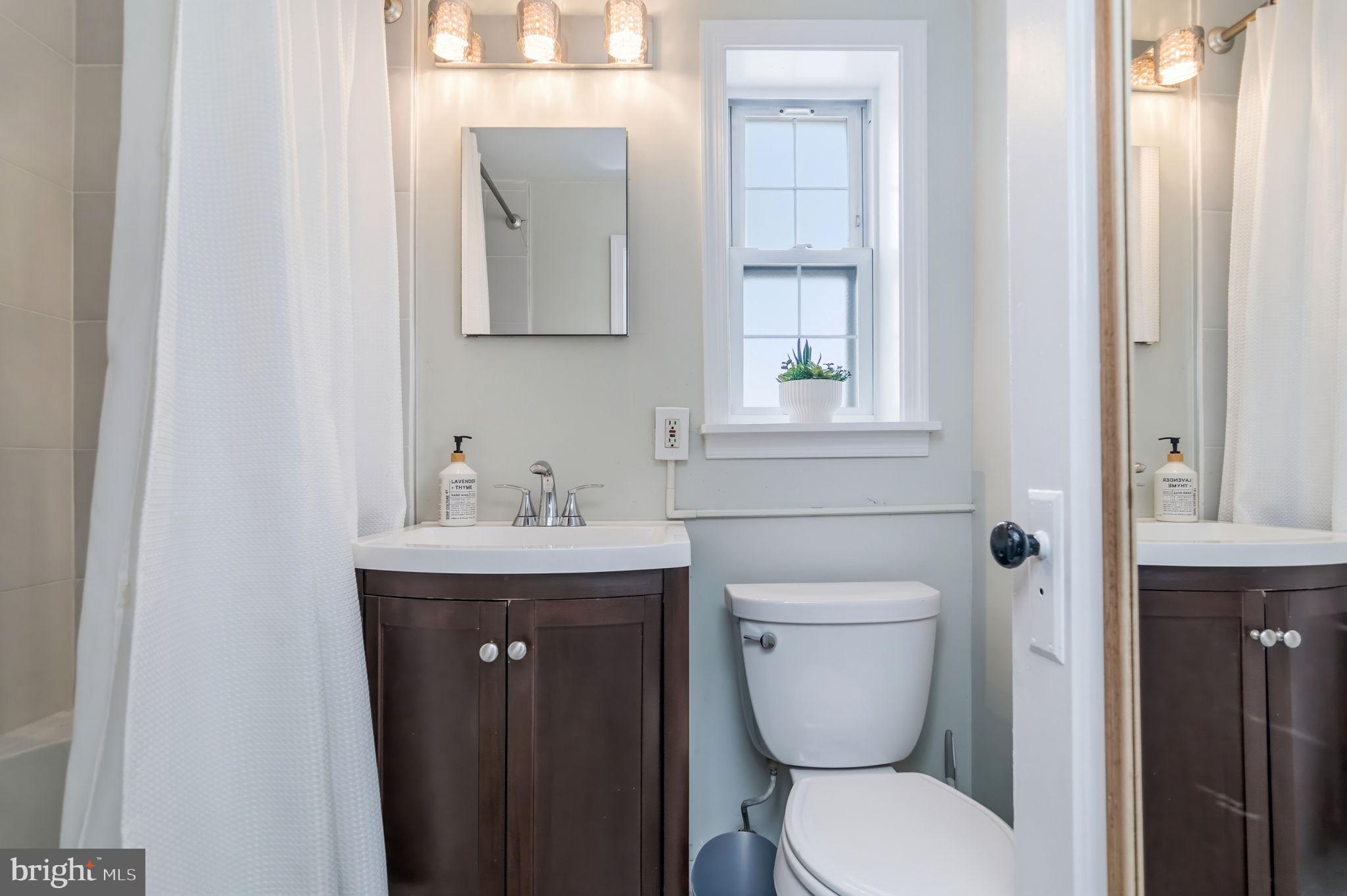 1415 MARTHA CUSTIS DRIVE