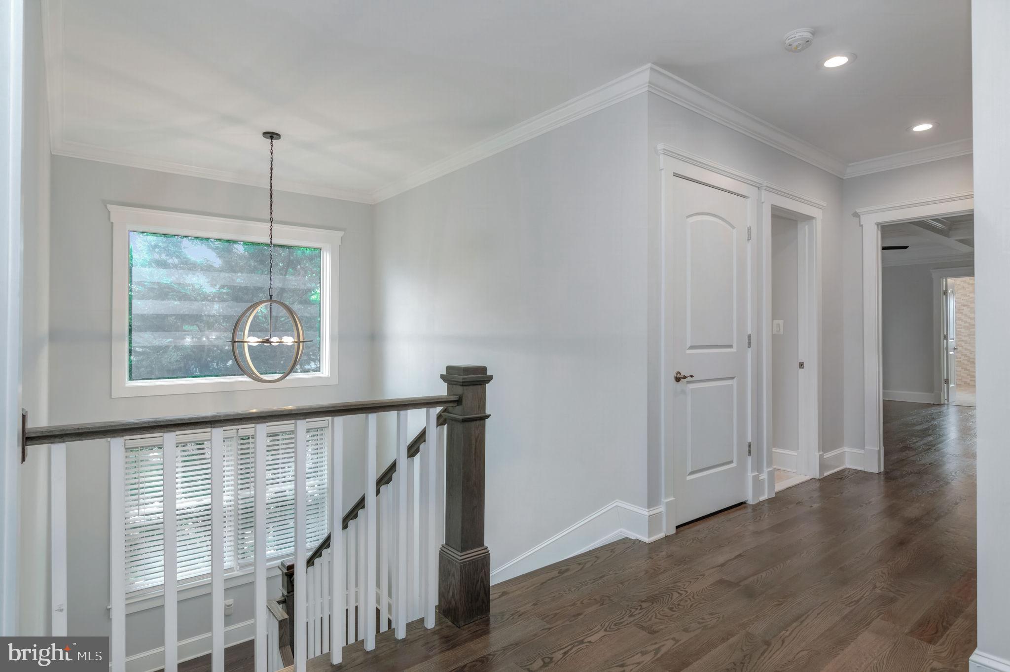 10708 WARWICK AVENUE