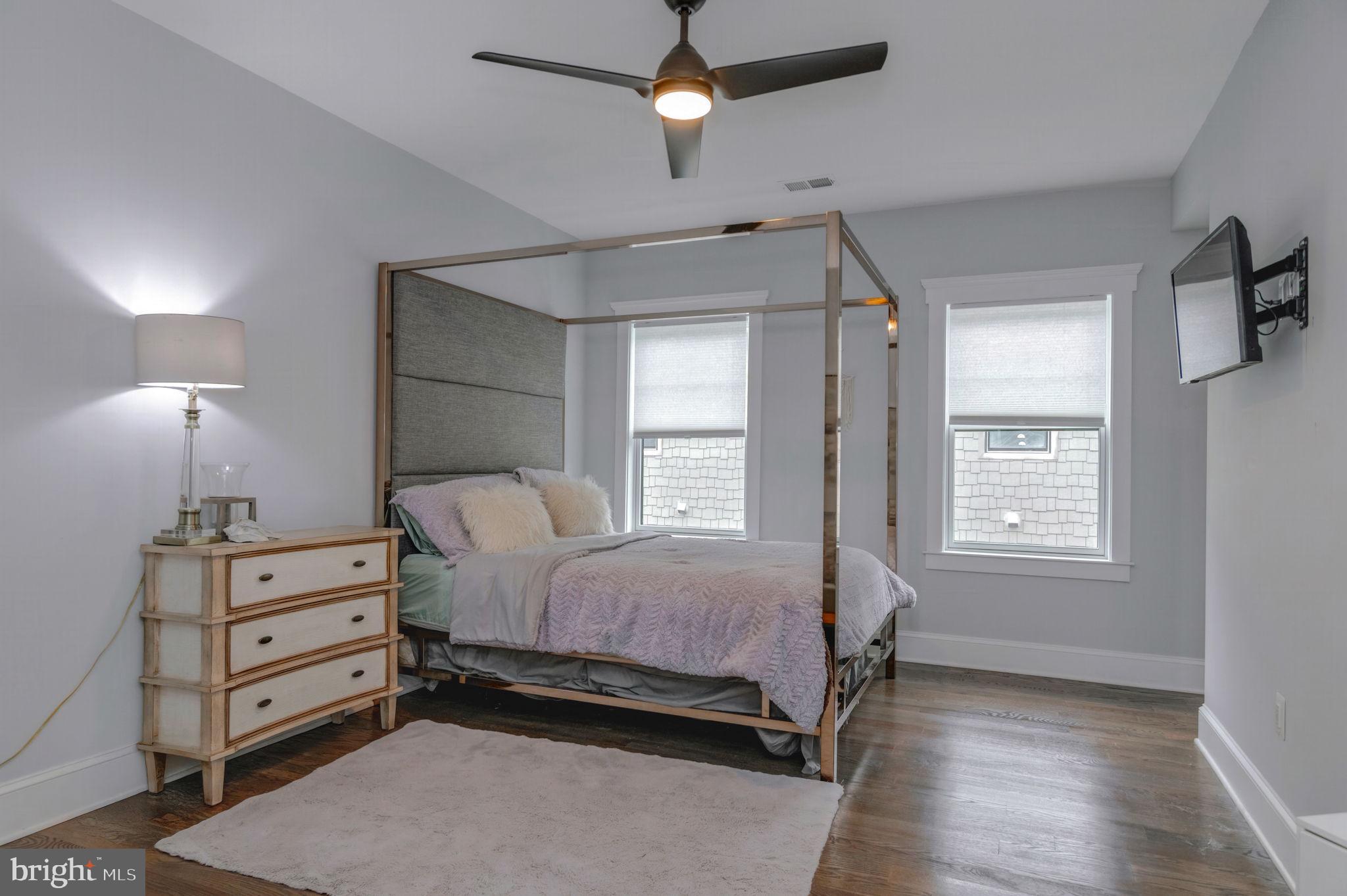 10708 WARWICK AVENUE