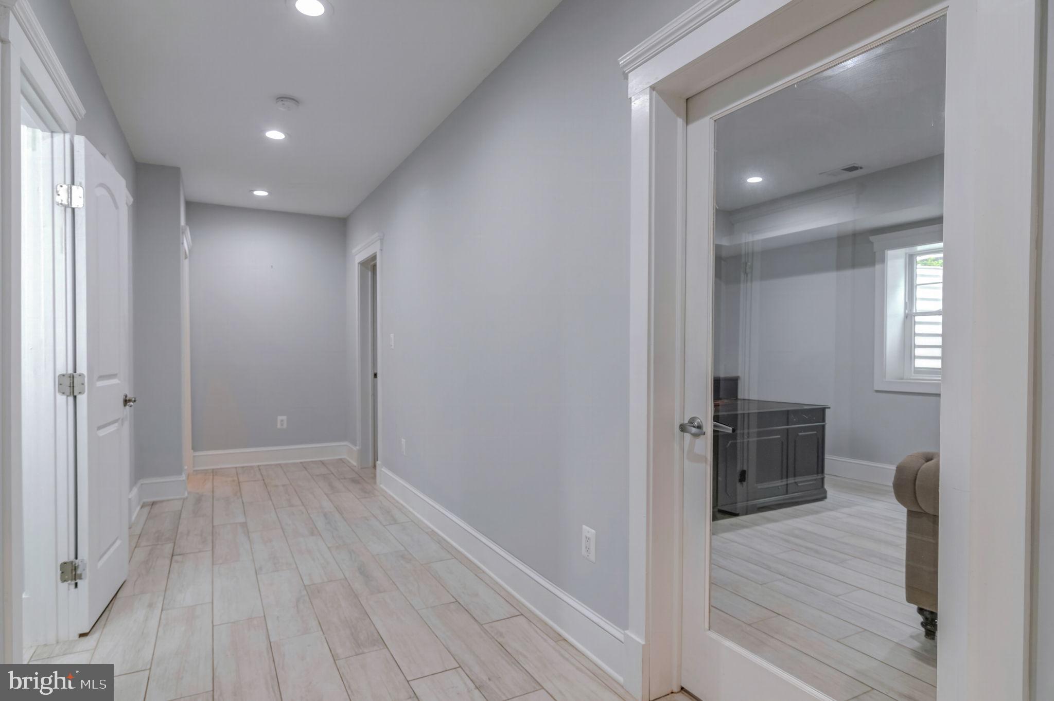 10708 WARWICK AVENUE