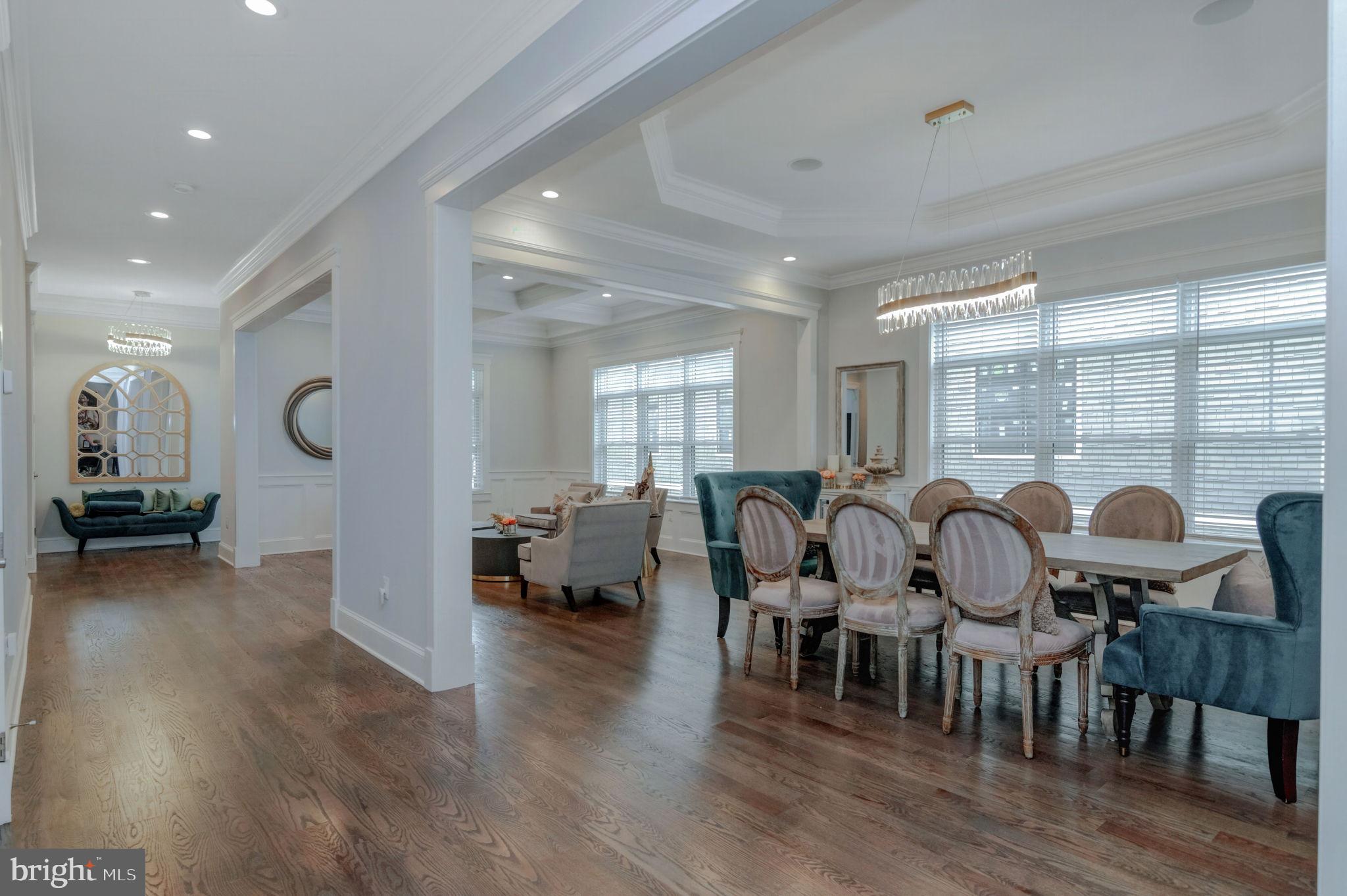 10708 WARWICK AVENUE