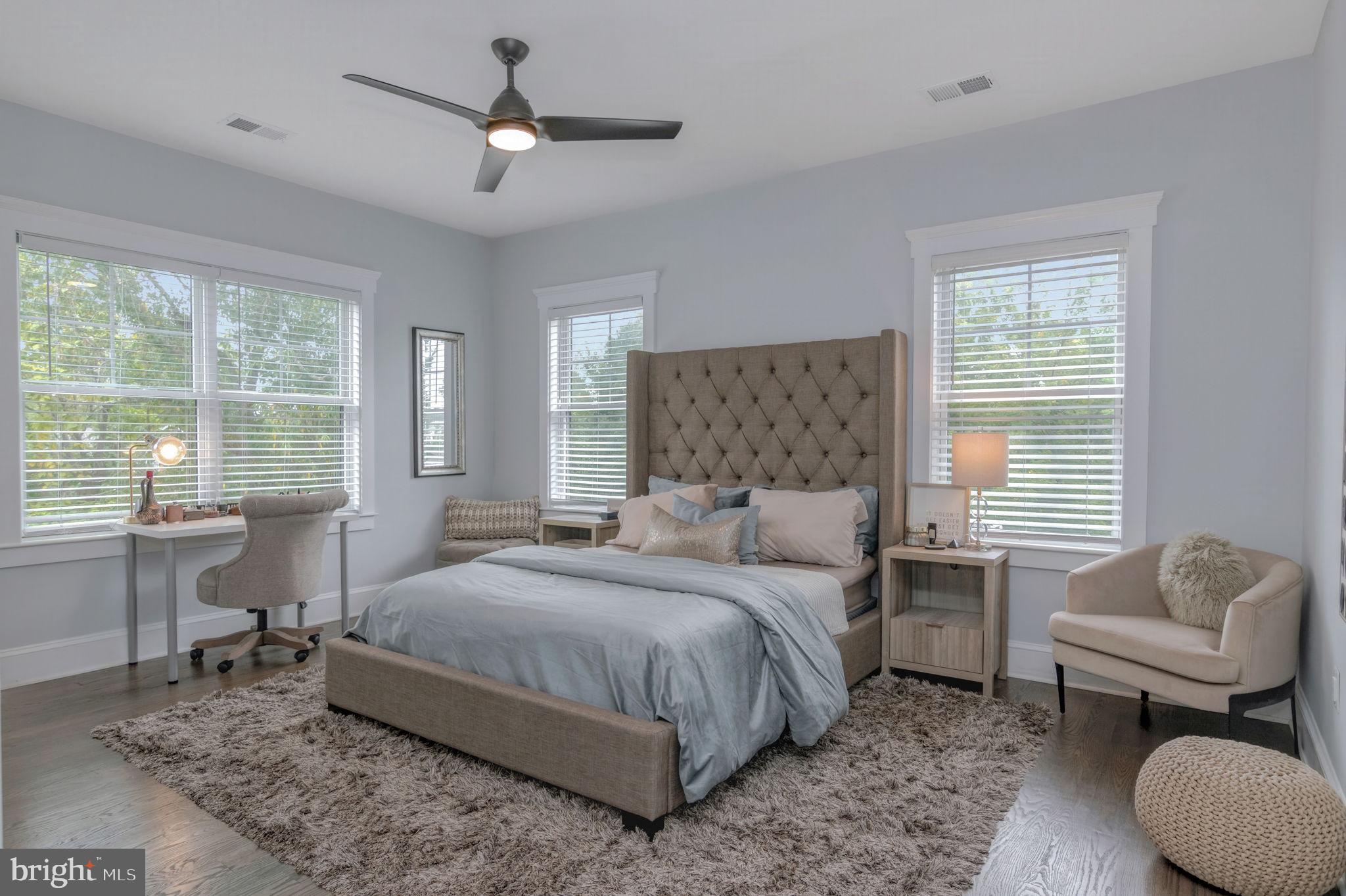 10708 WARWICK AVENUE