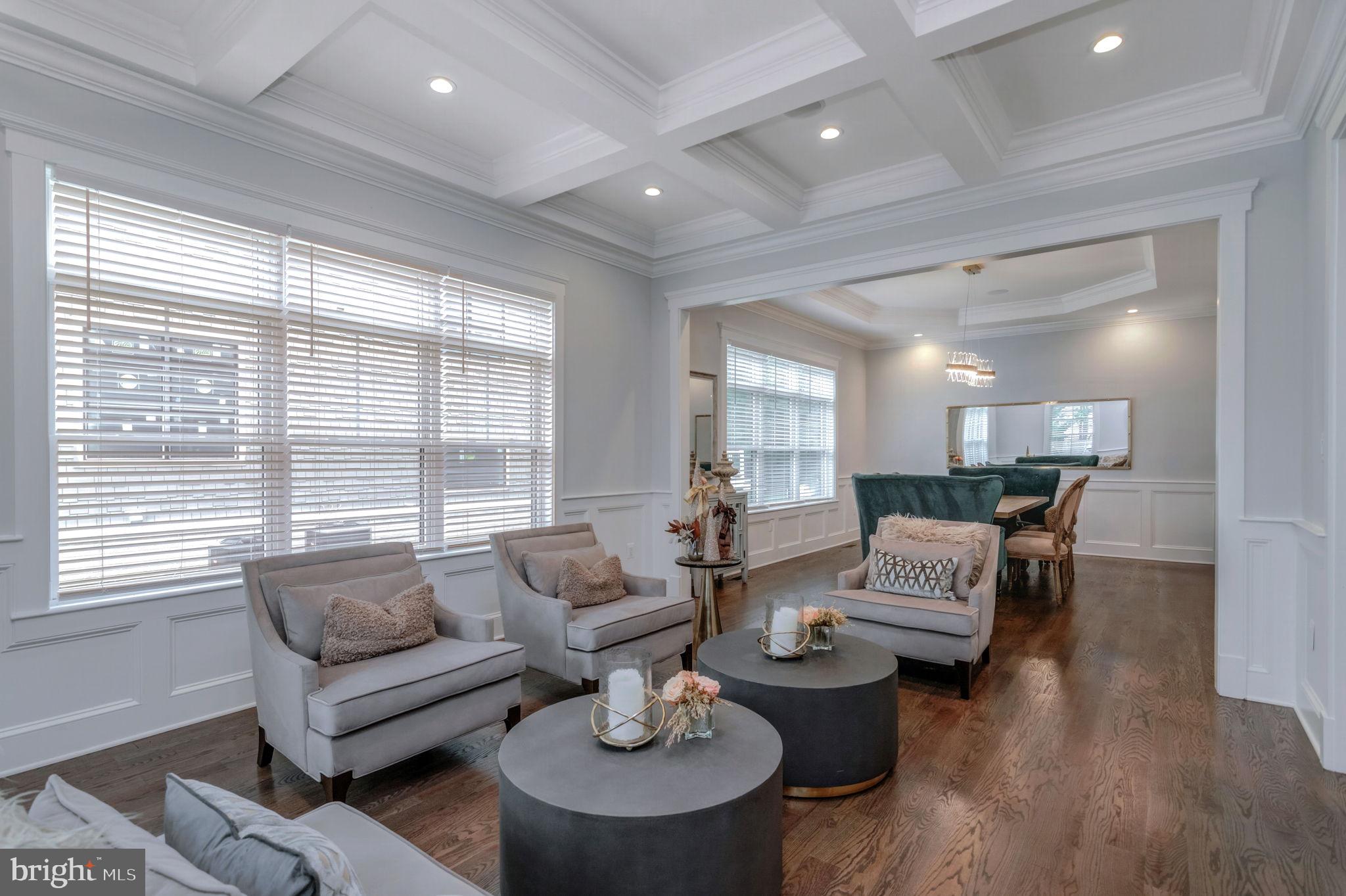 10708 WARWICK AVENUE