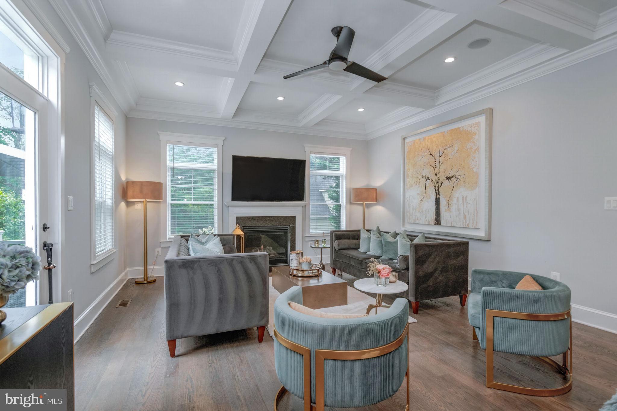 10708 WARWICK AVENUE