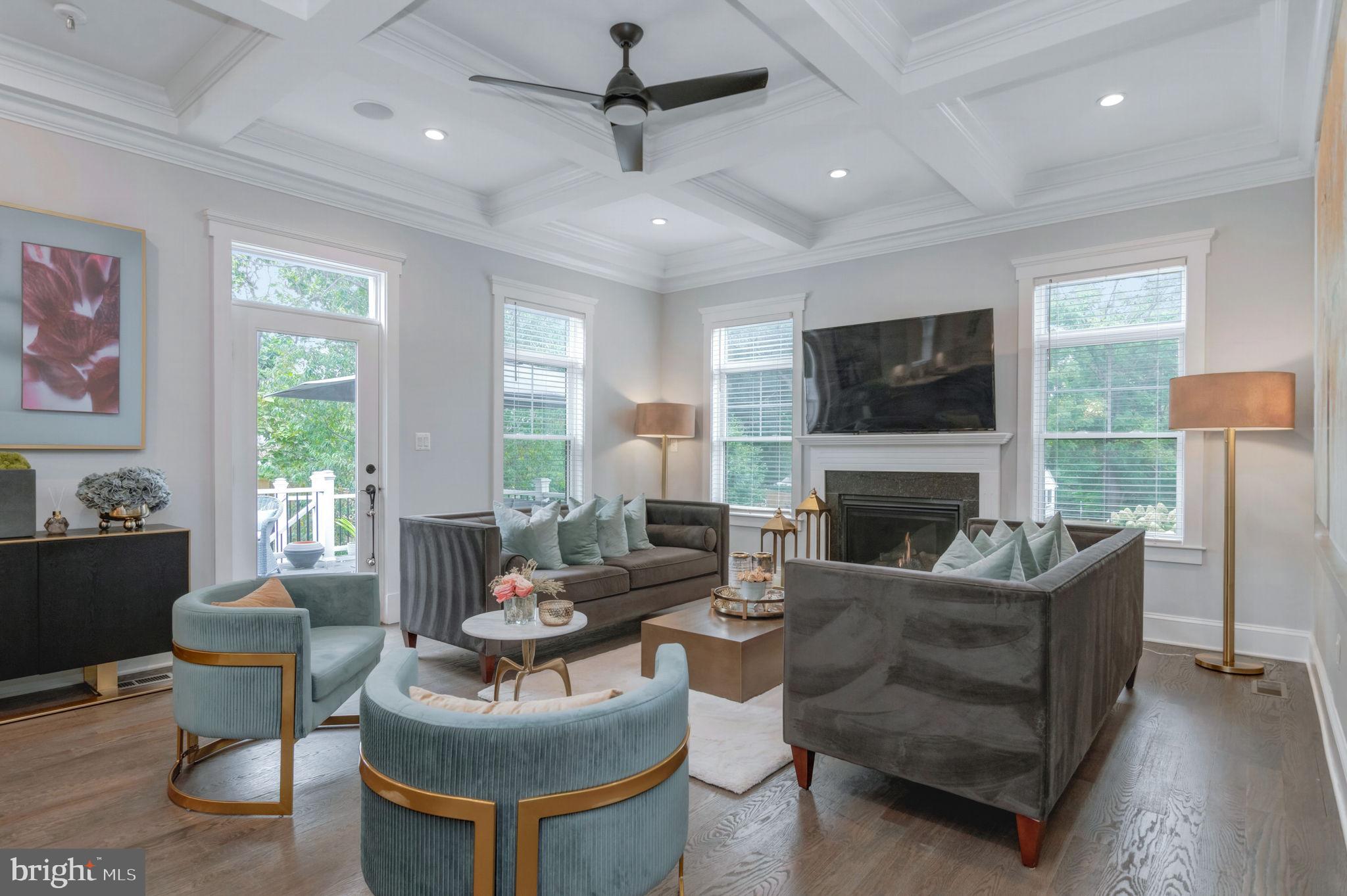 10708 WARWICK AVENUE