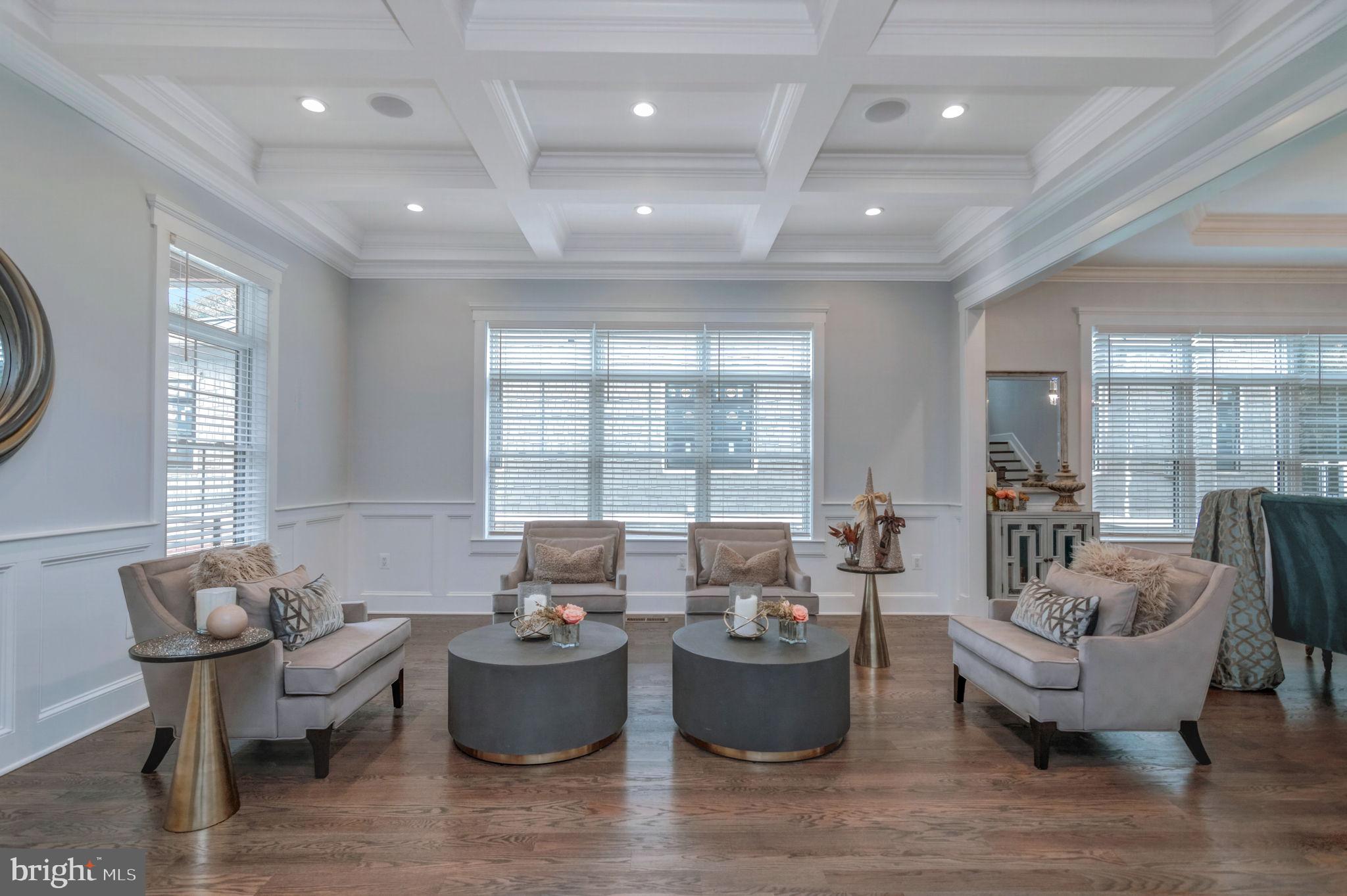 10708 WARWICK AVENUE