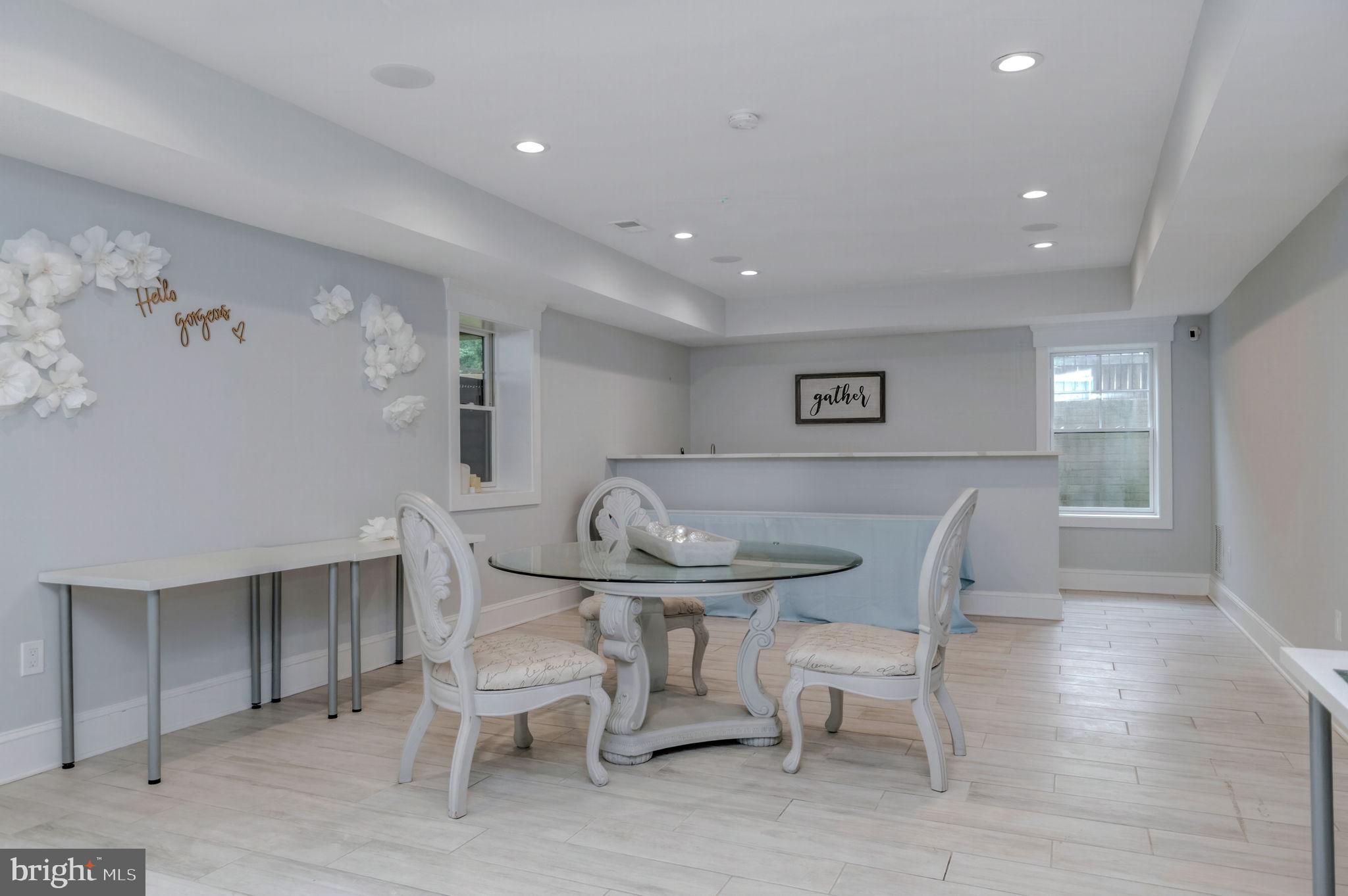 10708 WARWICK AVENUE