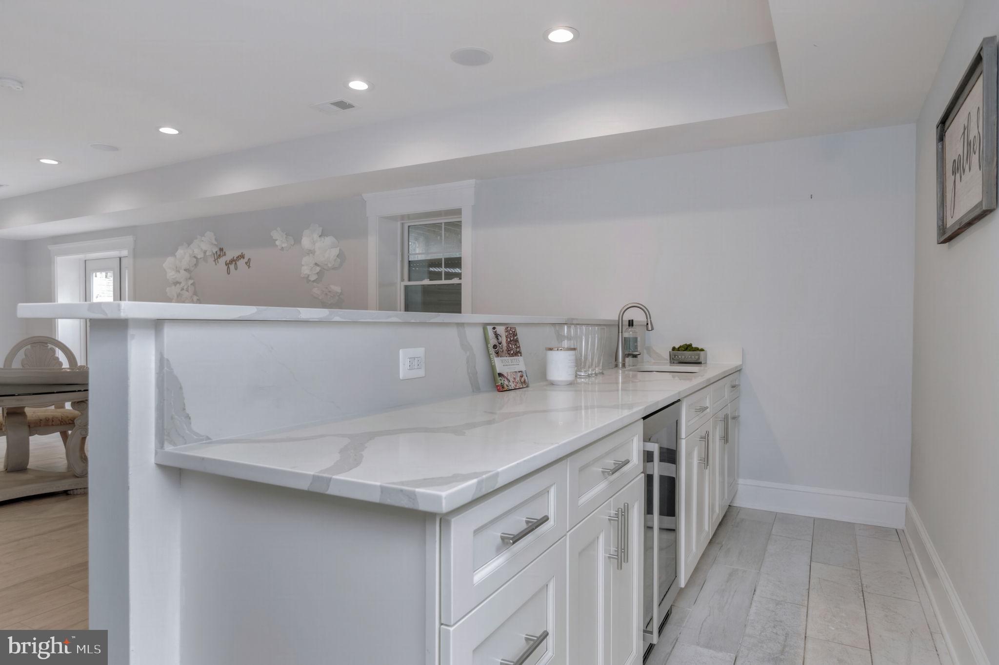 10708 WARWICK AVENUE