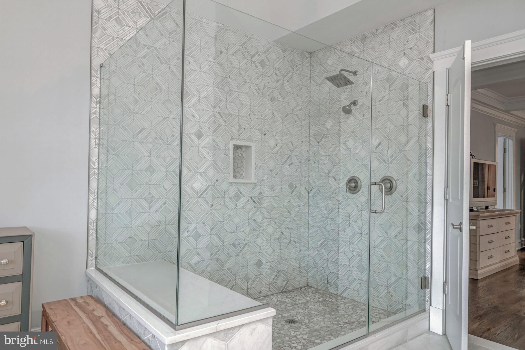 10708 WARWICK AVENUE