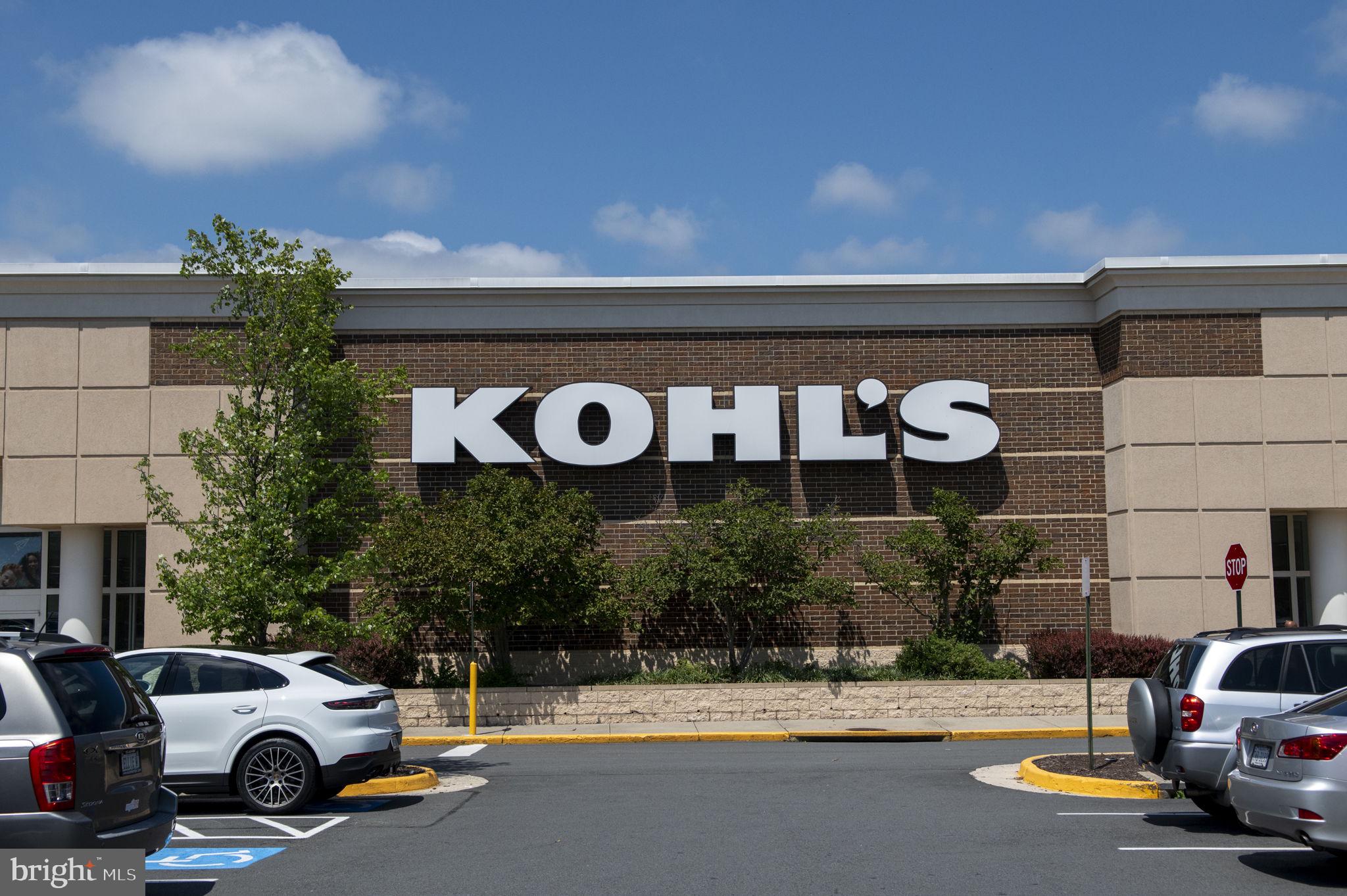 717 Herndon Woods Ct