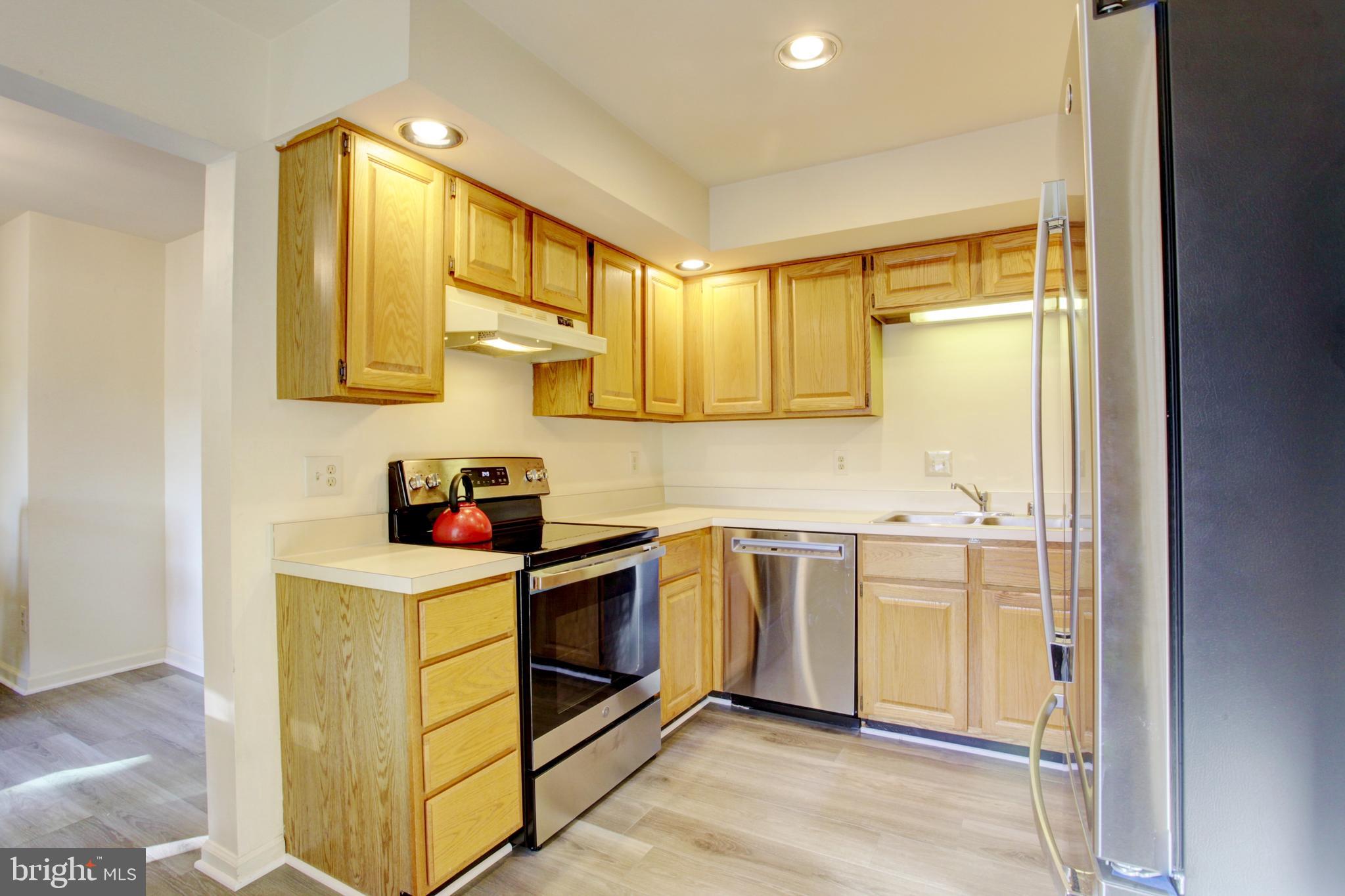 717 Herndon Woods Ct