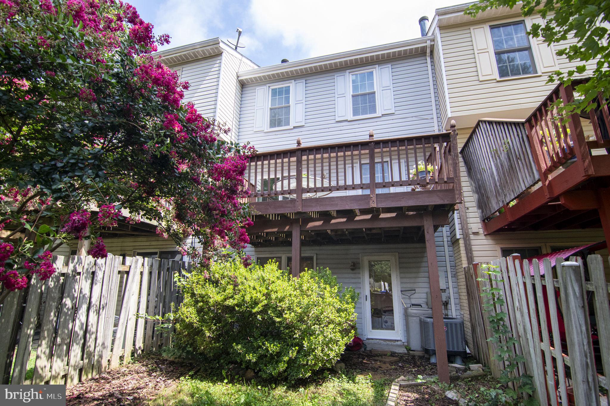 717 Herndon Woods Ct