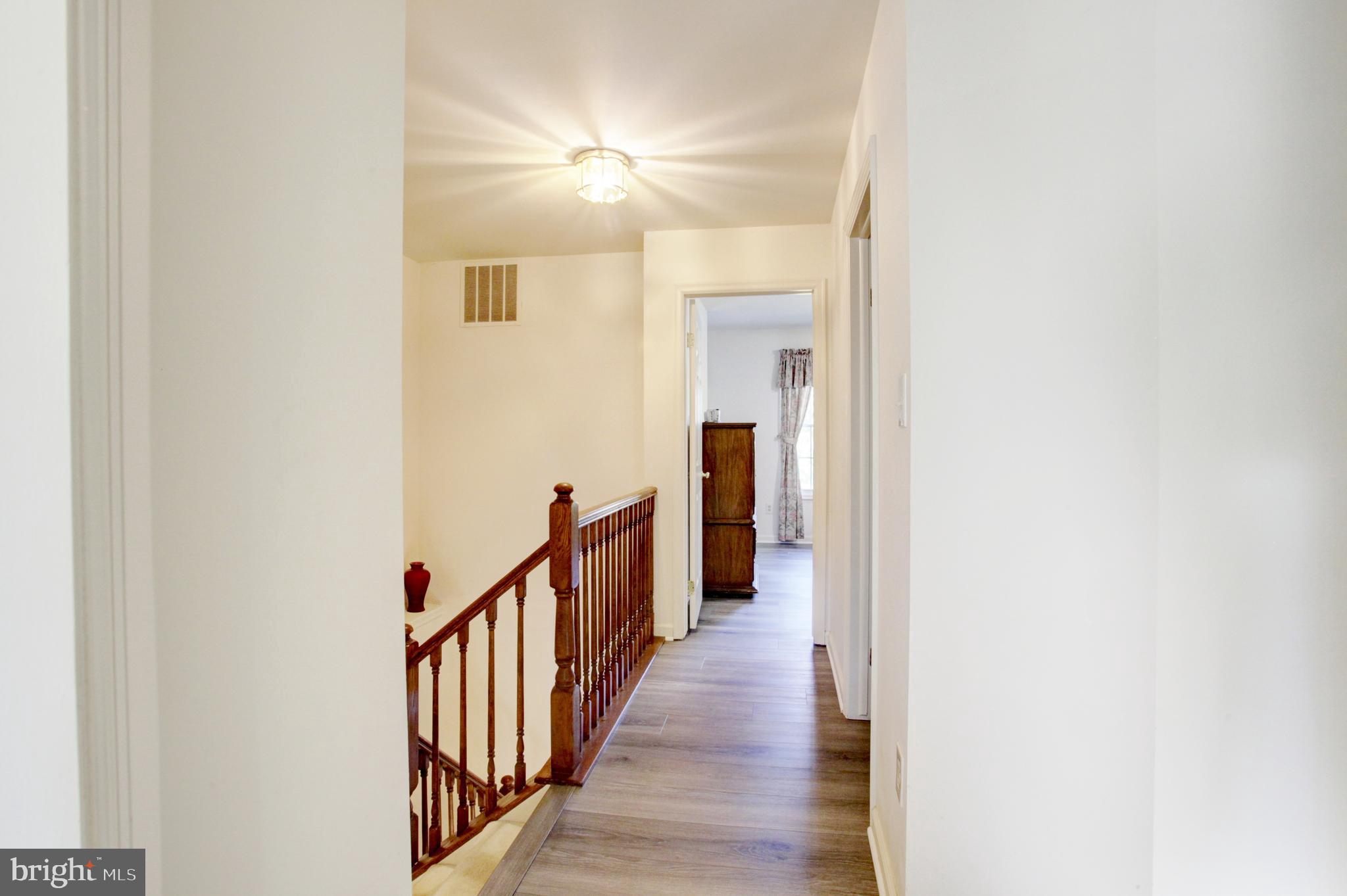 717 Herndon Woods Ct