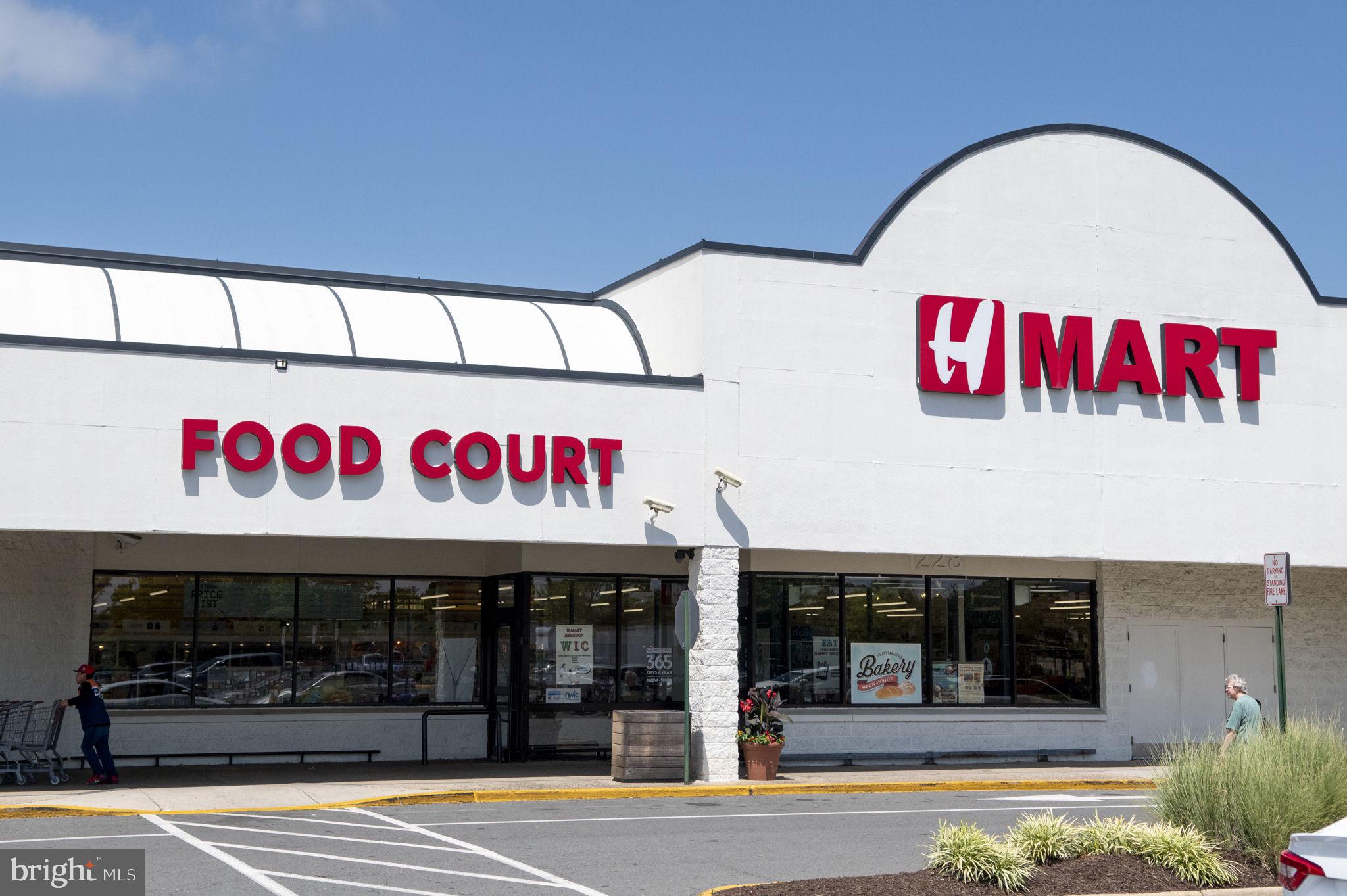 717 Herndon Woods Ct