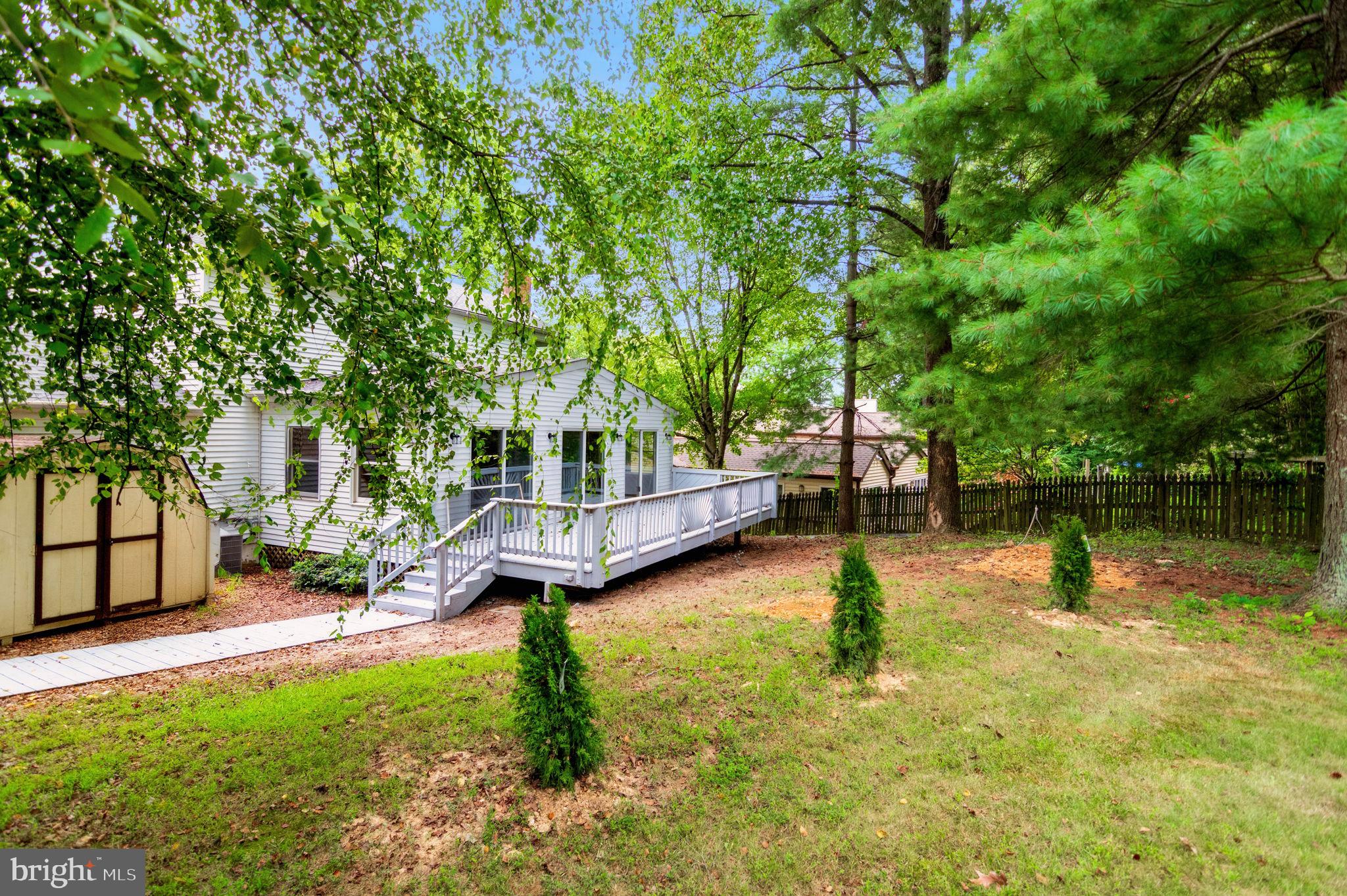 4620 University Dr