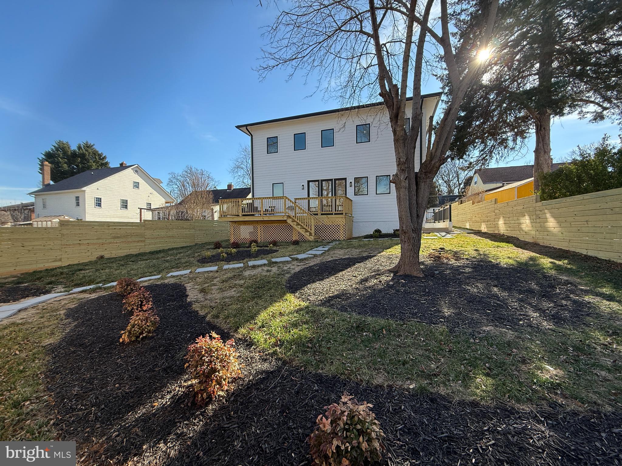 6818 BARRETT ROAD