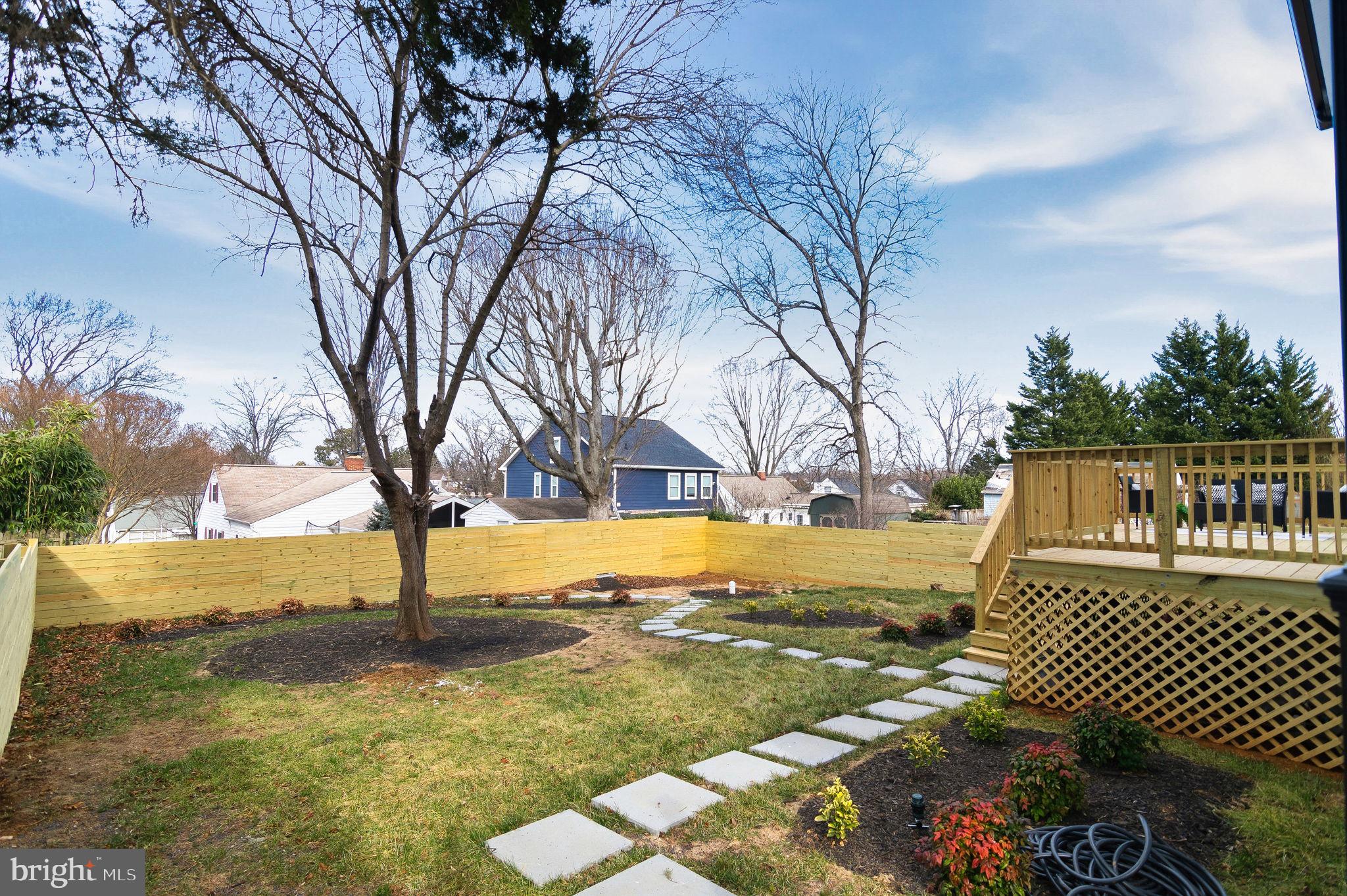 6818 BARRETT ROAD