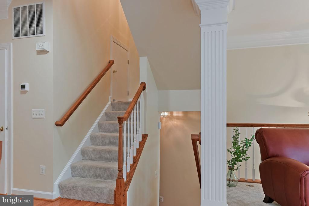 9089 ACHESON COURT