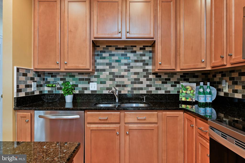 9089 ACHESON COURT