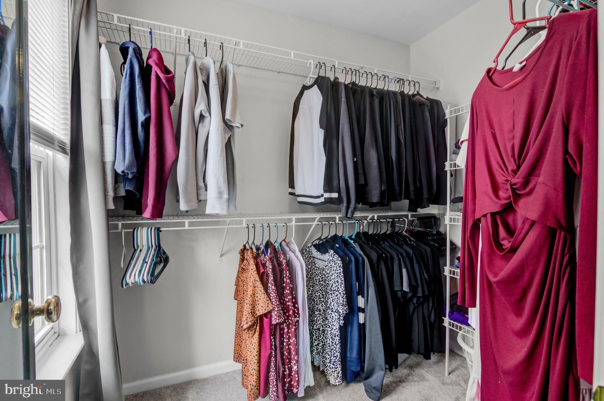 45664 Waterloo Station Sq