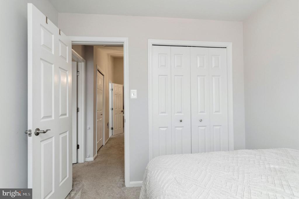44095 GALA CIRCLE